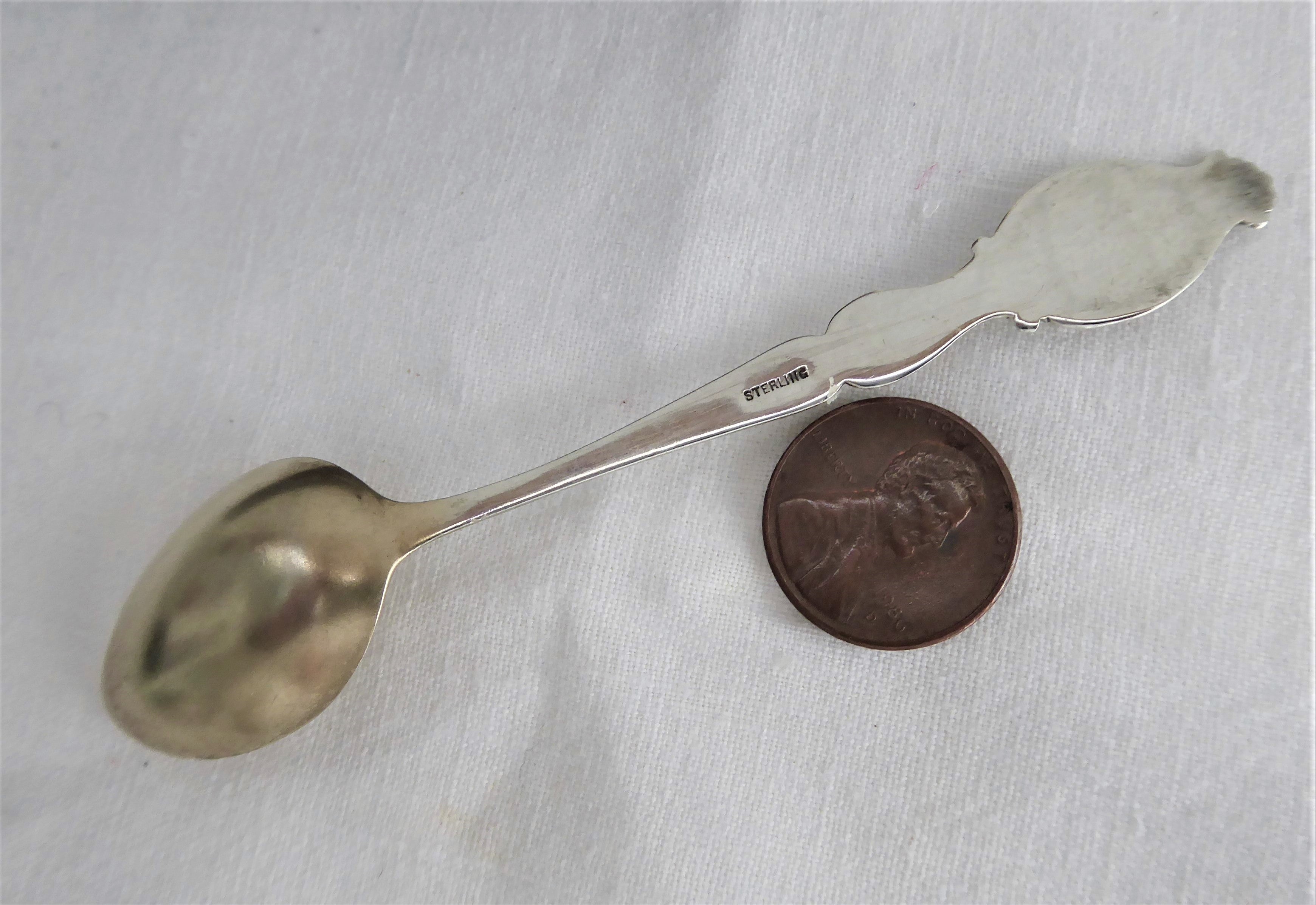 Antique Victorian Sterling Silver Souvenir Spoon - Sacramento California 1890s with Embossed Gold Wash Bowl | Collectible Silverware, Perfect for Display, Gift Giving & Historical Collections