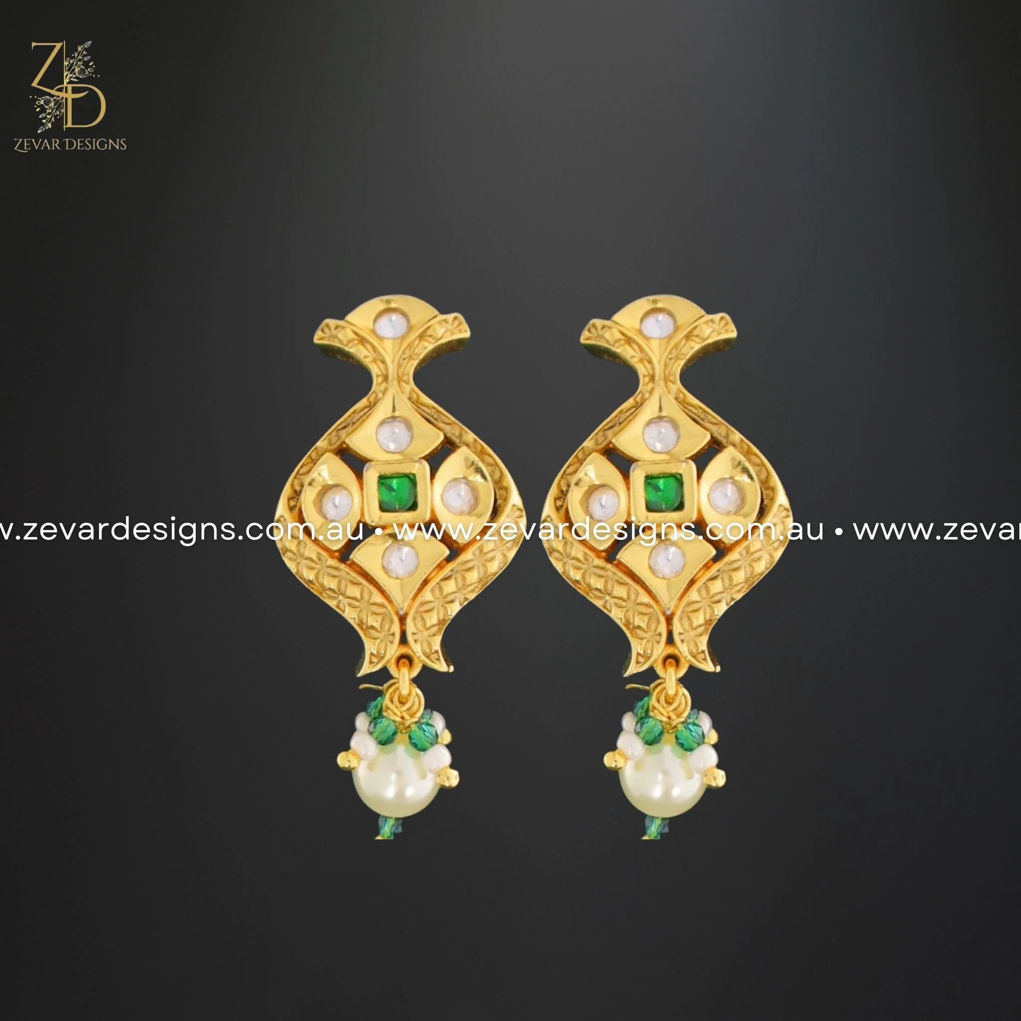 Exquisite Kundan and AD Pendant Set in Emerald Green - Elegant Indian Jewelry for Weddings, Parties & Special Occasions