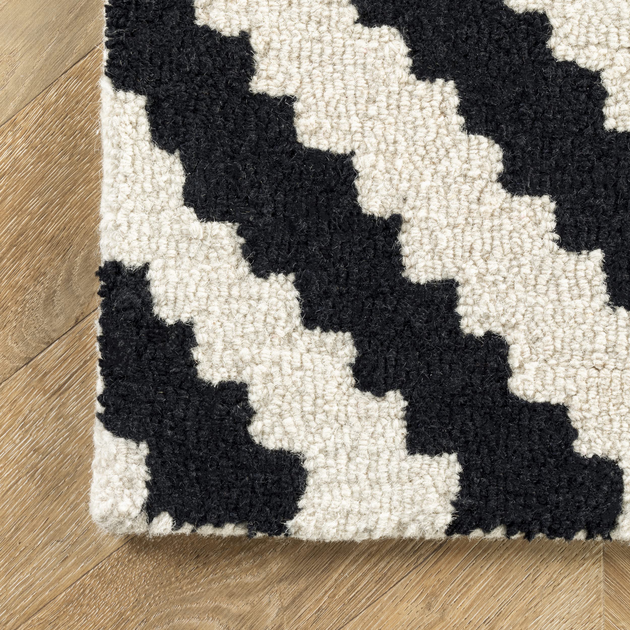 nuLOOM Kellee Hand Tufted Geometric Wool Area Rug - 8' Round Black Modern Circle Rug for Living Room, Bedroom & Office Decor