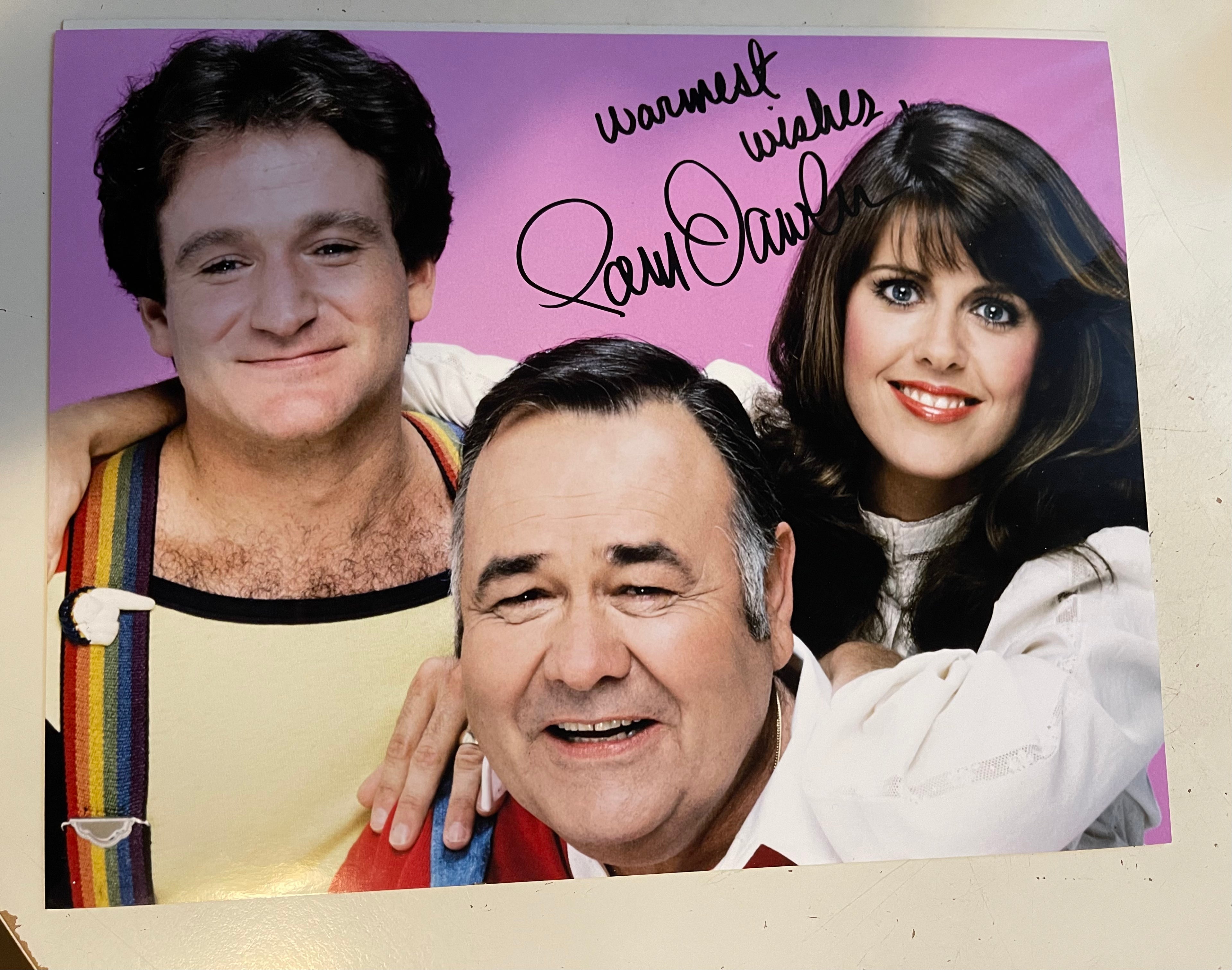 Rare Mork & Mindy TV Show Pam Dawber Autographed Memorabilia with COA - Perfect for Collectors, Fans & Display in Home Theater or Man Cave