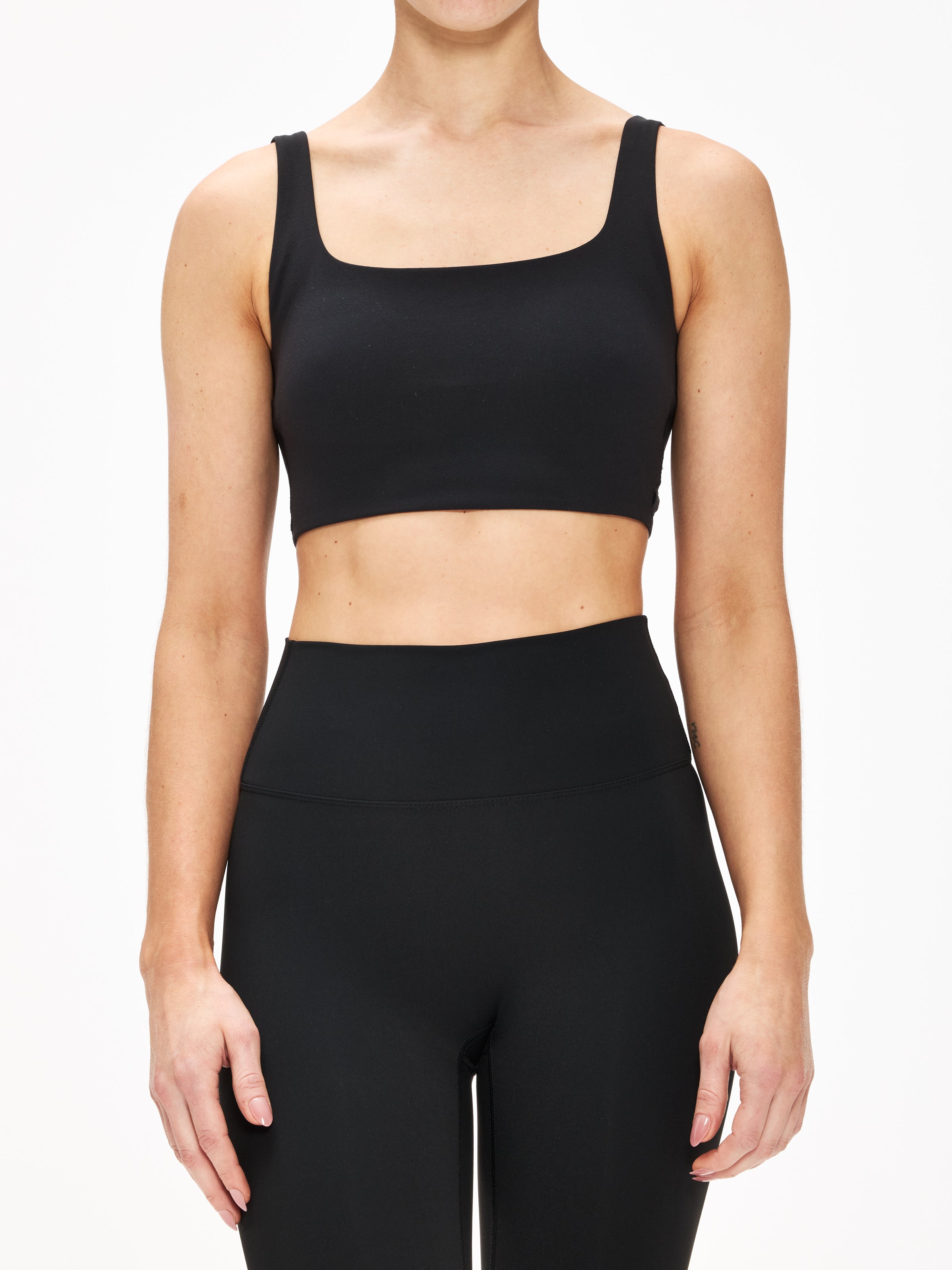 Lululemon Bend This Scoop & Square Bra - Women's Yoga Sports Bra for Running, Gym Workouts & Active Lifestyle