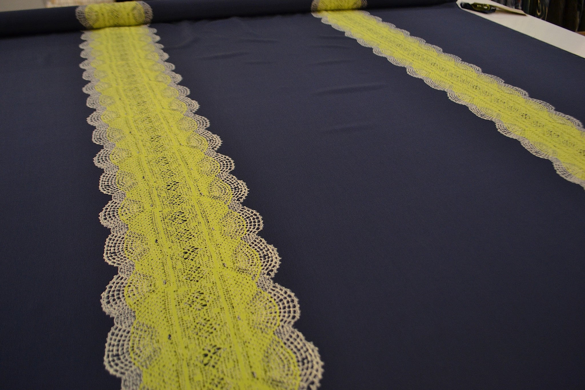 Citron Lacey - Elegant Floral Lace Trim for Dresses, Blouses & Home Decor | Perfect for Weddings, Parties & Boho Chic Style