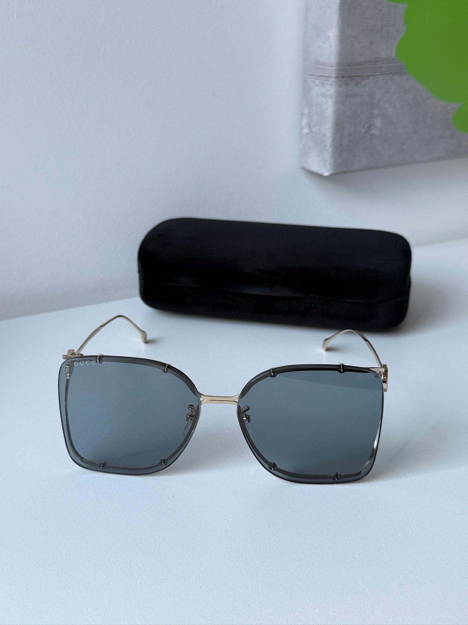 Gucci GG1713SA Blue Rimless Oversized Sunglasses for Women - UV Protection, Fashionable & Lightweight for Beach, Driving & Outdoor Activities