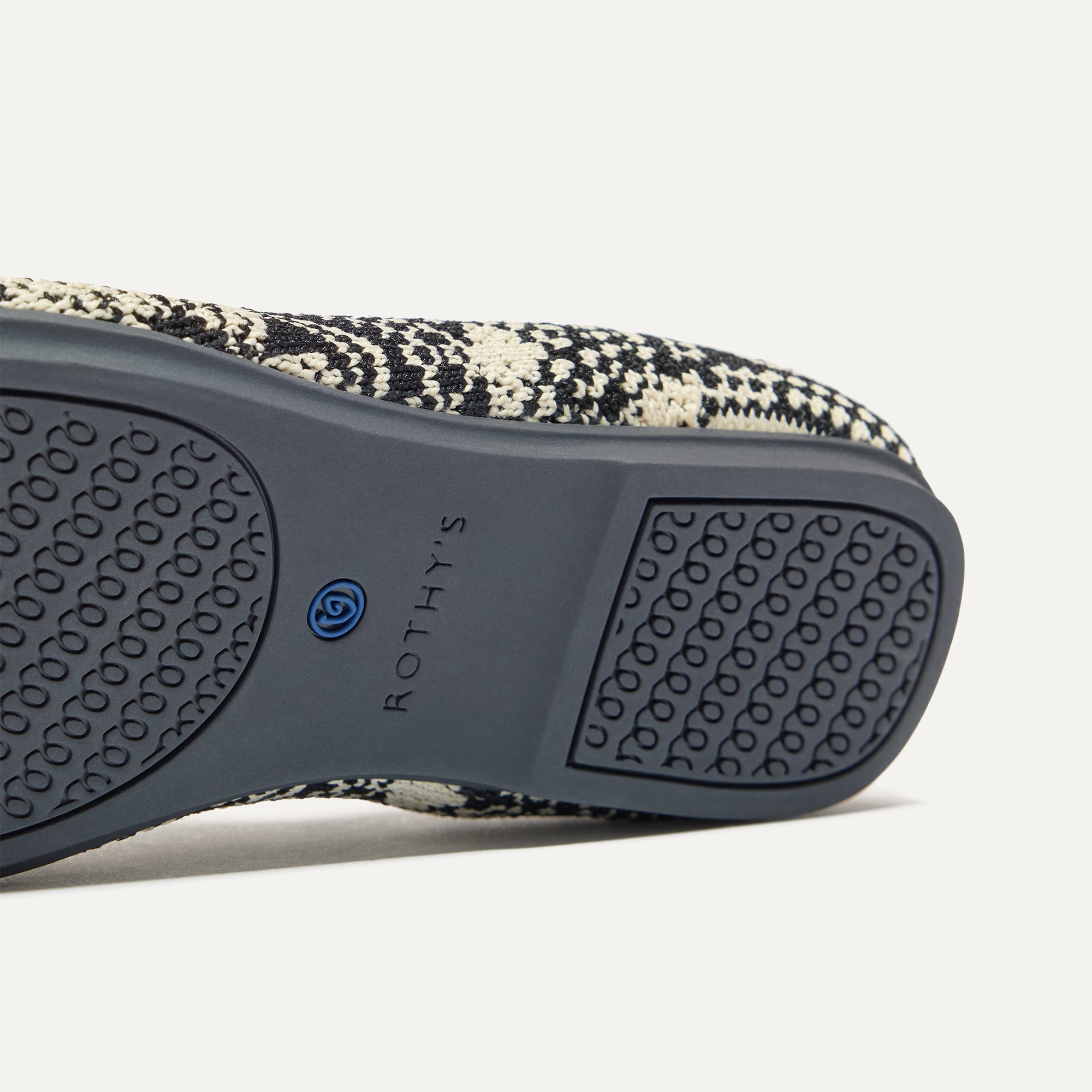 **Black Mosaic Kids Bow Mary Jane Shoes - Elegant & Comfortable Flats for Girls, Perfect for School, Parties & Special Occasions**