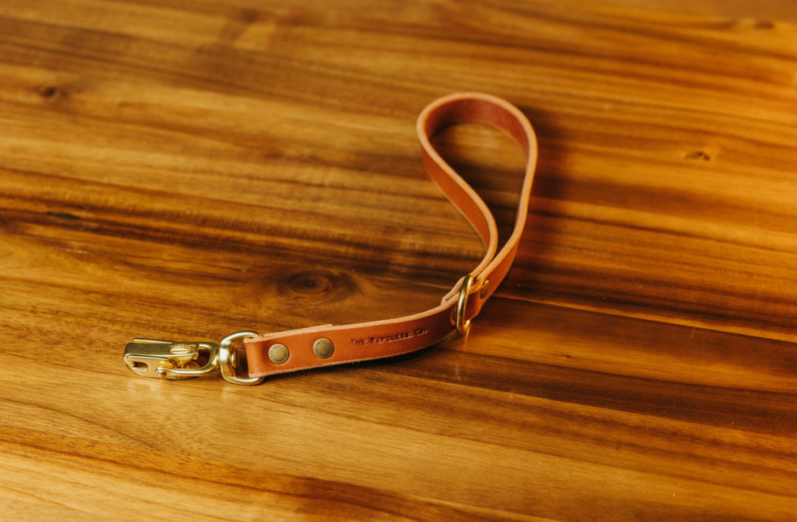Premium The Gus Dog Lead - Durable Rio Latigo Leather Leash for Medium to Large Dogs - Perfect for Walking, Training, and Outdoor Adventures