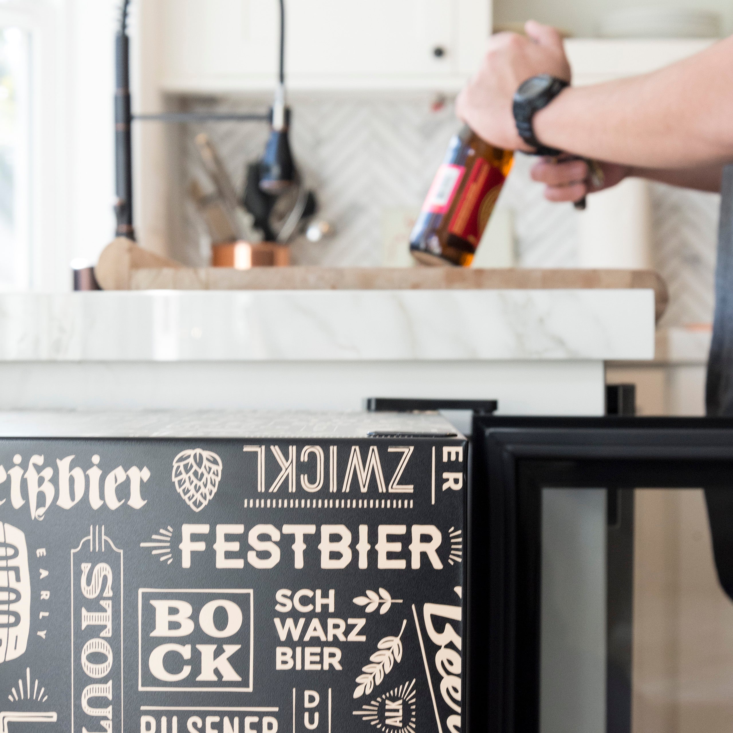 Newair® 126 Can Freestanding Beverage Refrigerator - Perfect for Beer, Wine & Soda Storage - Ideal for Home Bar, Office or Man Cave