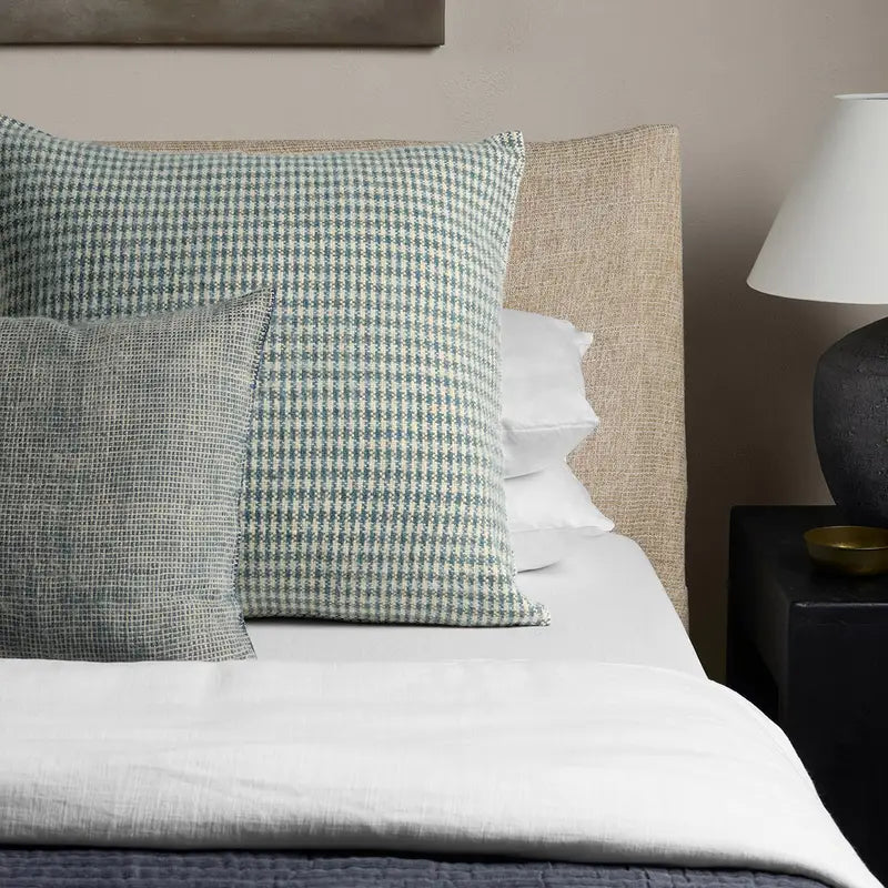 Jaipur Living Alandair Decorative Throw Pillow - Soft & Stylish Home Decor for Sofa, Bed, or Chair - Perfect for Living Room, Bedroom, or Office