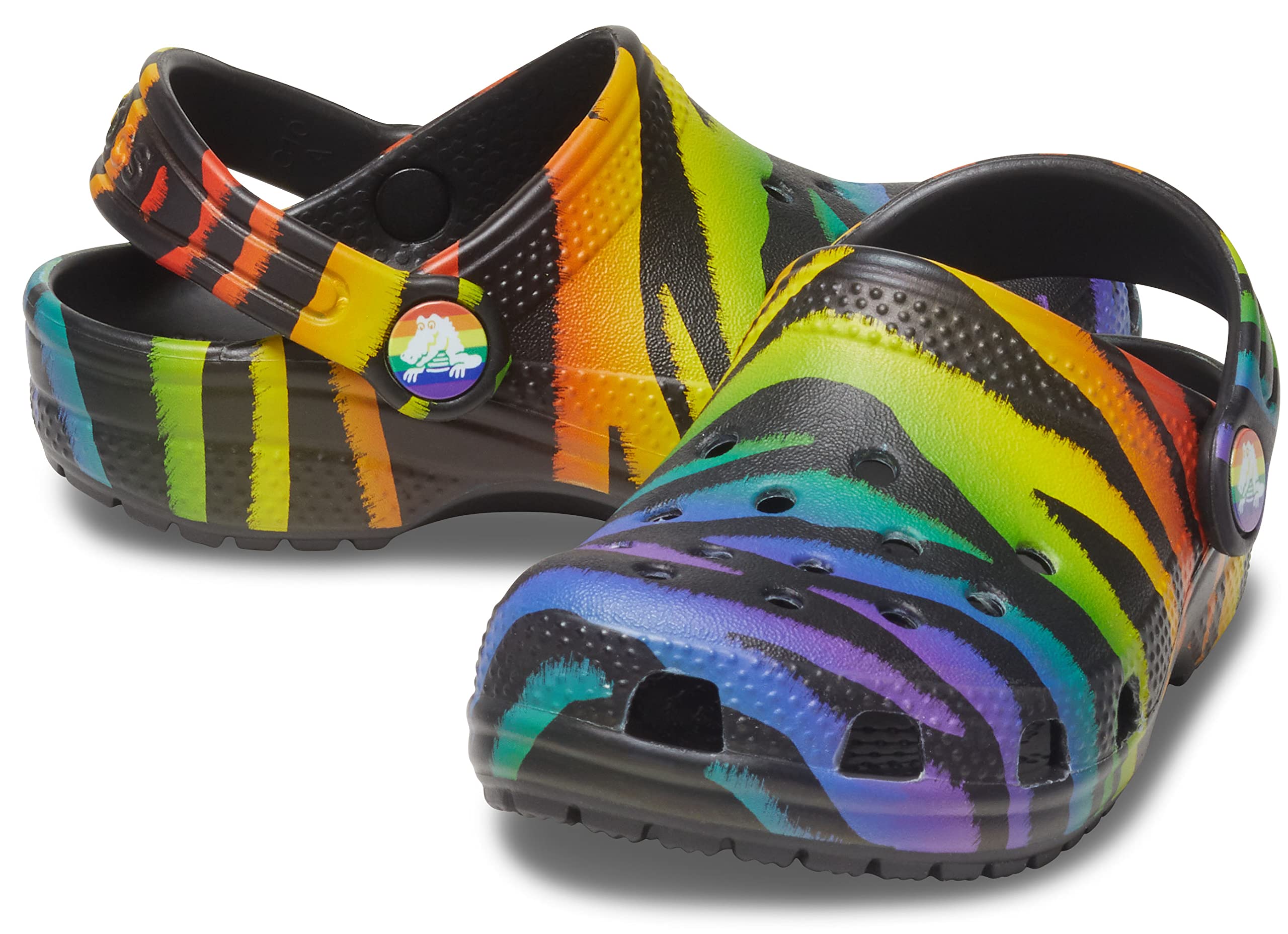 Crocs Unisex-Child Classic Animal Print Clog | Comfortable Kids Water Shoes for Beach, Pool & Outdoor Play | Non-Slip Lightweight Sandals