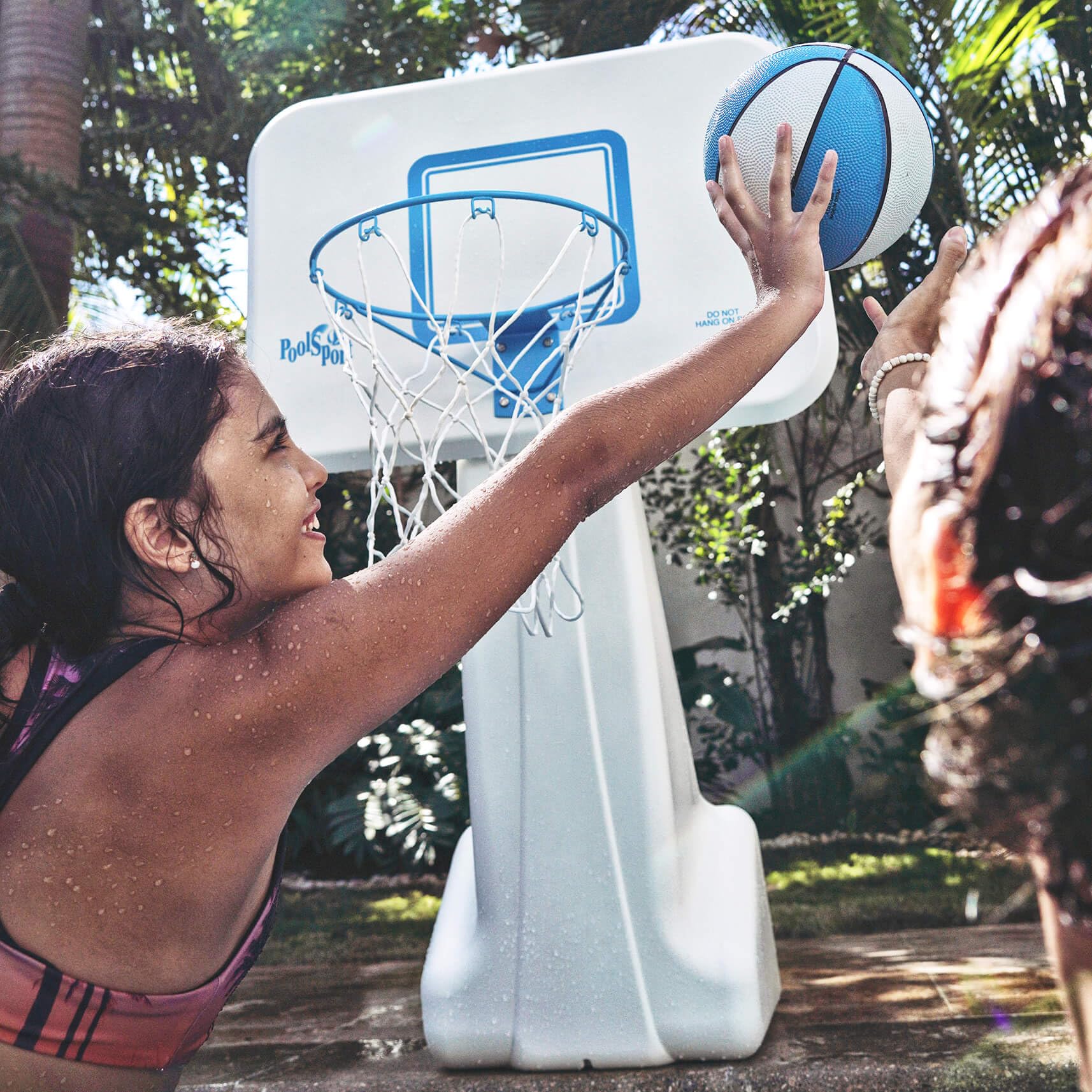 Dunn-Rite PoolSport Swimming Pool Basketball Hoop with Ball, Base & 13.5