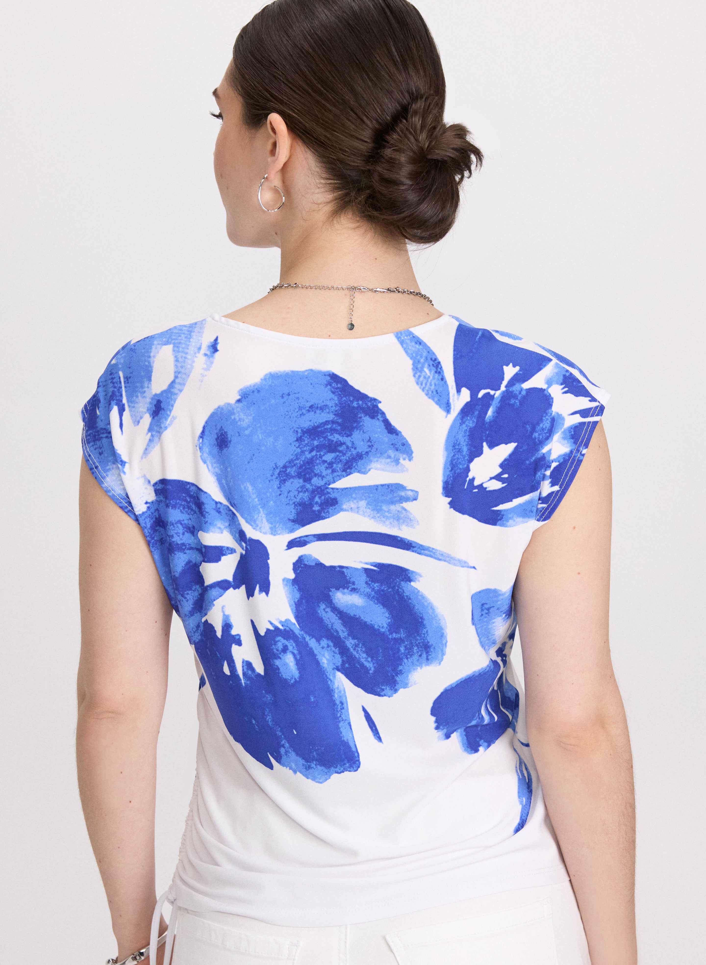 Floral Print Women's Blouse - Elegant Floral Pattern Tops for Spring & Summer - Perfect for Casual Outings, Office Wear & Date Nights
