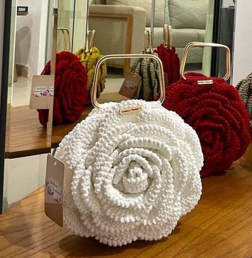 Elegant Rose Shaped Crochet Clutch Purse for Women - Beige & Orange Handmade Flower Bag (Red Option) | Perfect Gift for Weddings, Date Nights & Special Occasions