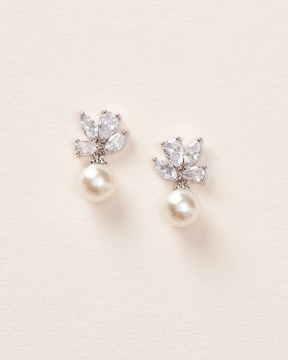 Syd Pearl Earrings for Women - Classic & Elegant Pearl Stud Earrings - Perfect for Weddings, Parties & Everyday Wear