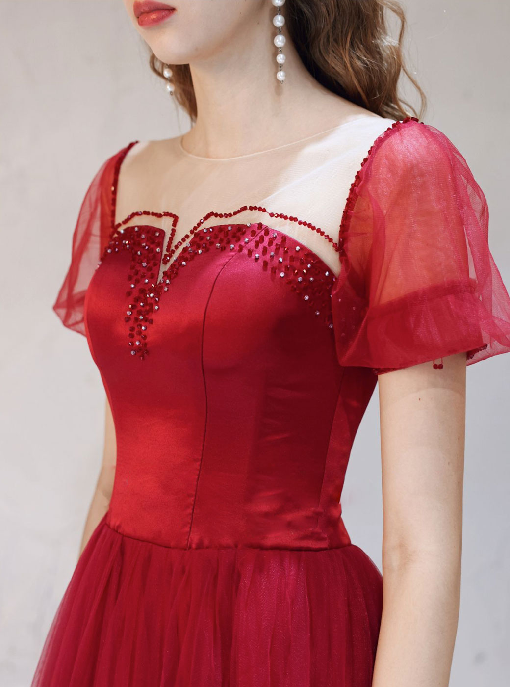 Elegant A-Line Burgundy Long Prom Dresses with Tulle & Beading - Formal Evening Gowns for Homecoming, Ball, Wedding Guest & Special Occasions