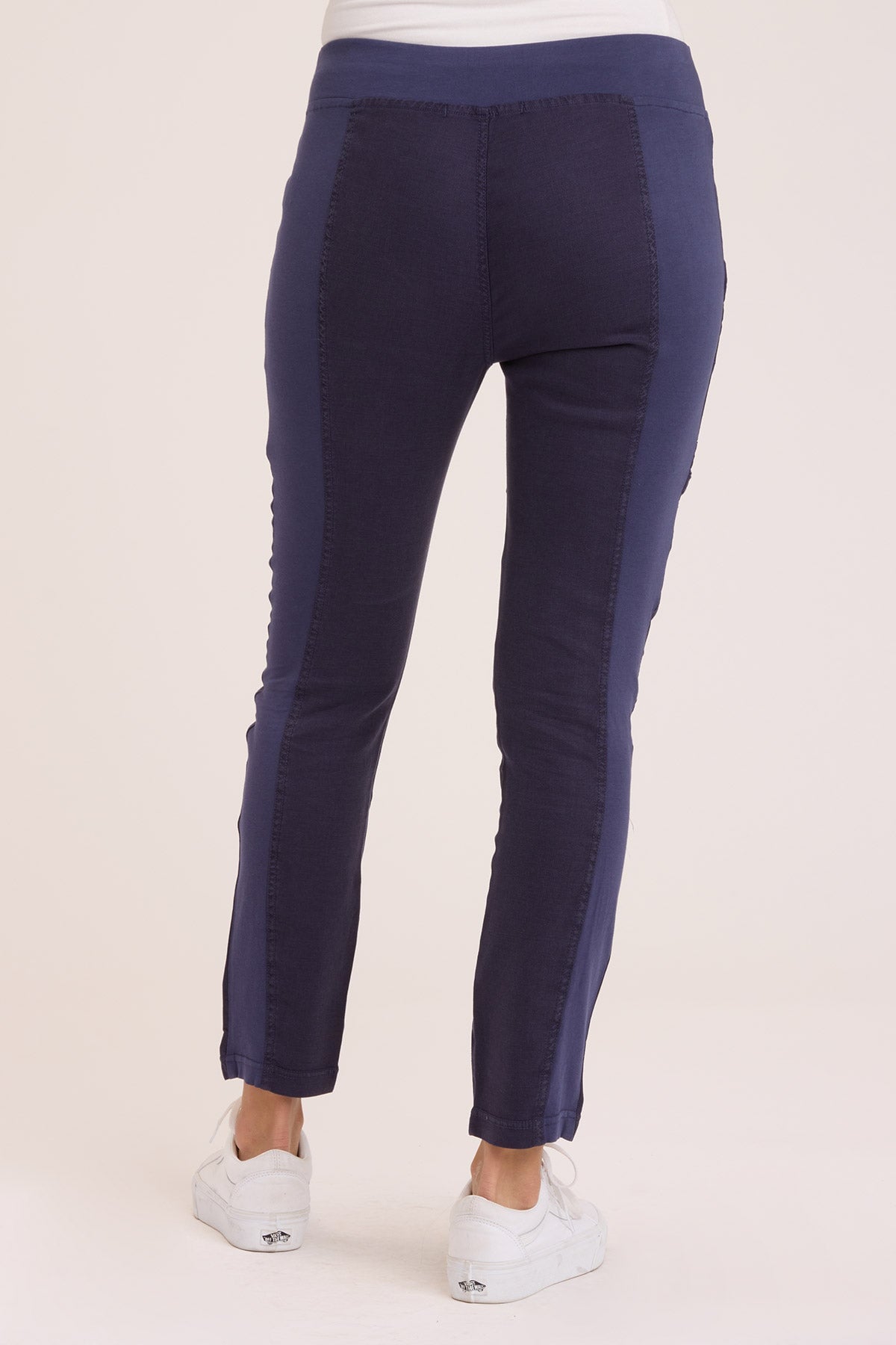 Stylish Twill Malanda Pants for Women - Comfortable & Versatile Casual Trousers for Work, Travel & Everyday Wear