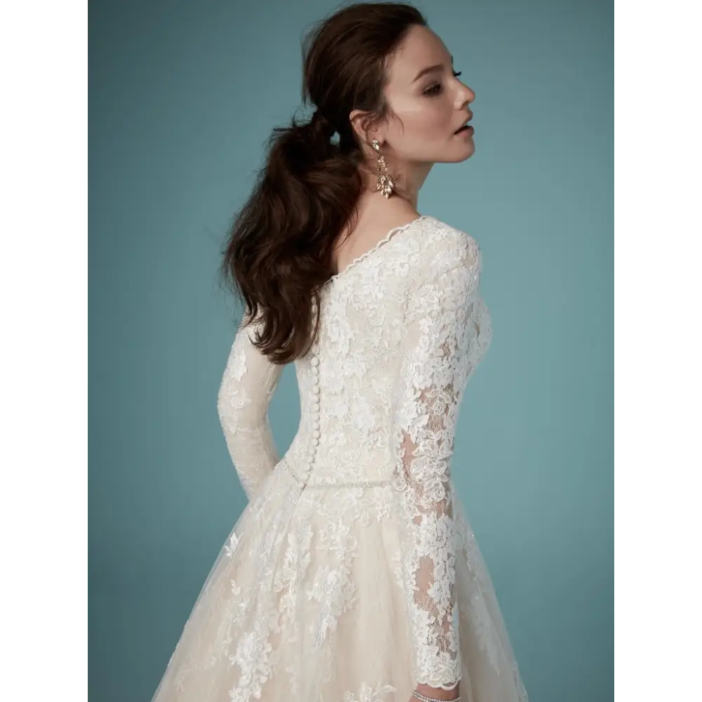 Maggie Sottero Shiloh Leigh Wedding Dress - Sample Sale | Elegant A-Line Gown for Brides, Bridal Showers & Formal Events