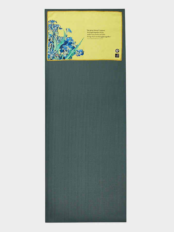 Manduka Yogitoes Yoga Hand Towels - Non-Slip, Absorbent & Eco-Friendly for Hot Yoga, Pilates & Workouts - Perfect for Grip & Sweat Control