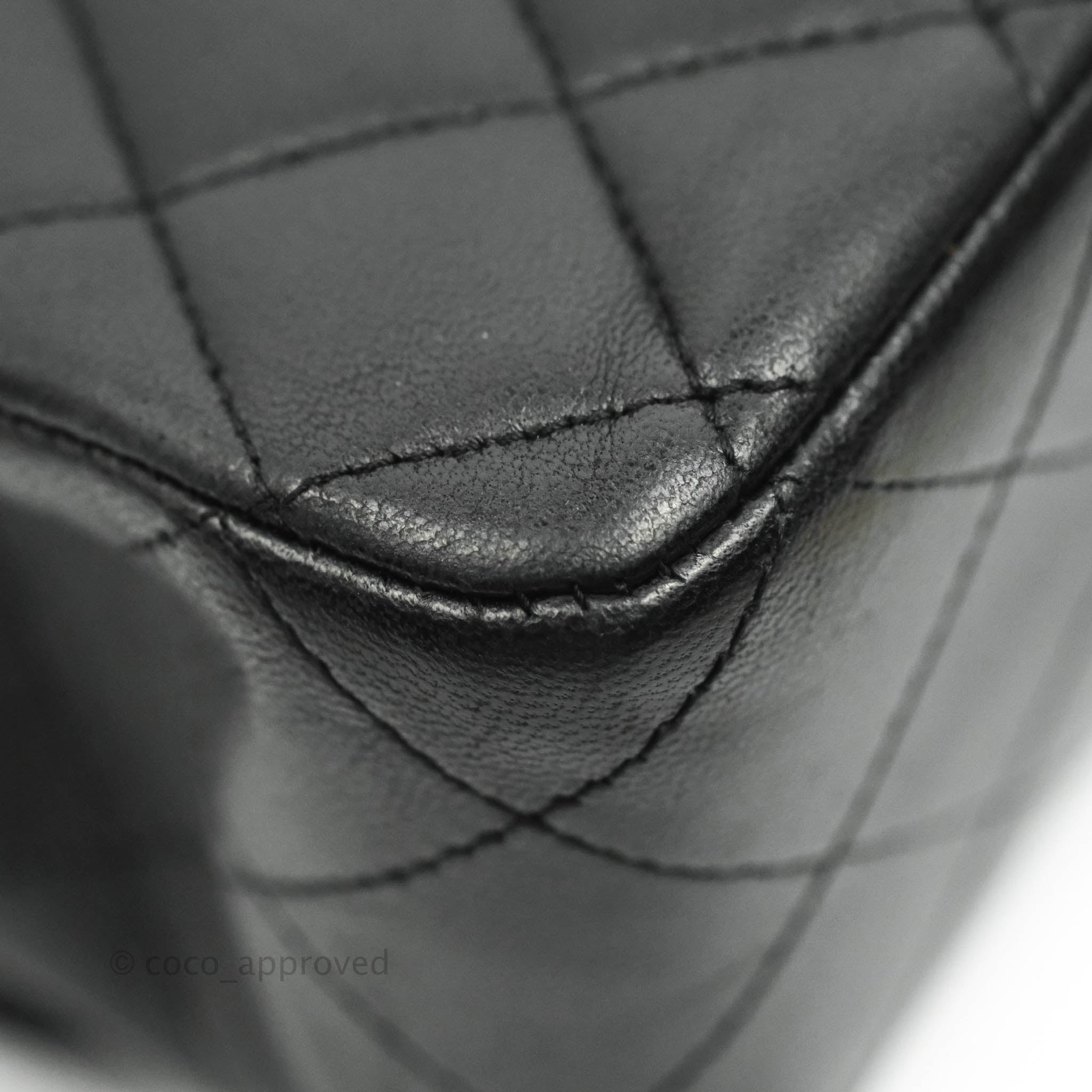 Chanel Classic M/L Medium Double Flap Bag - Black Lambskin Leather with Gold Hardware | Luxury Designer Handbag for Women, Perfect for Work, Evening Events & Special Occasions