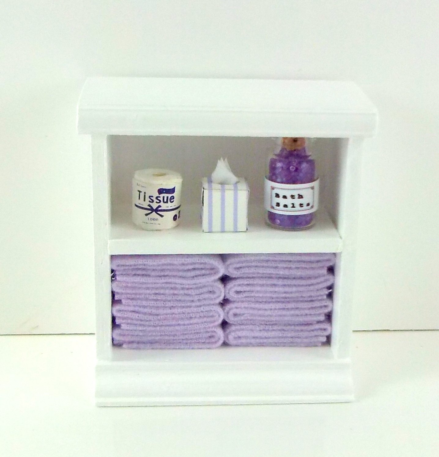 Miniature Dollhouse Furniture - Small Shelf Unit & Lilac Bathroom Accessories Set for Dollhouse Decor, DIY Crafts, and Collectors | Perfect for 1:12 Scale Dollhouses, Miniature Displays, and Gift Ideas