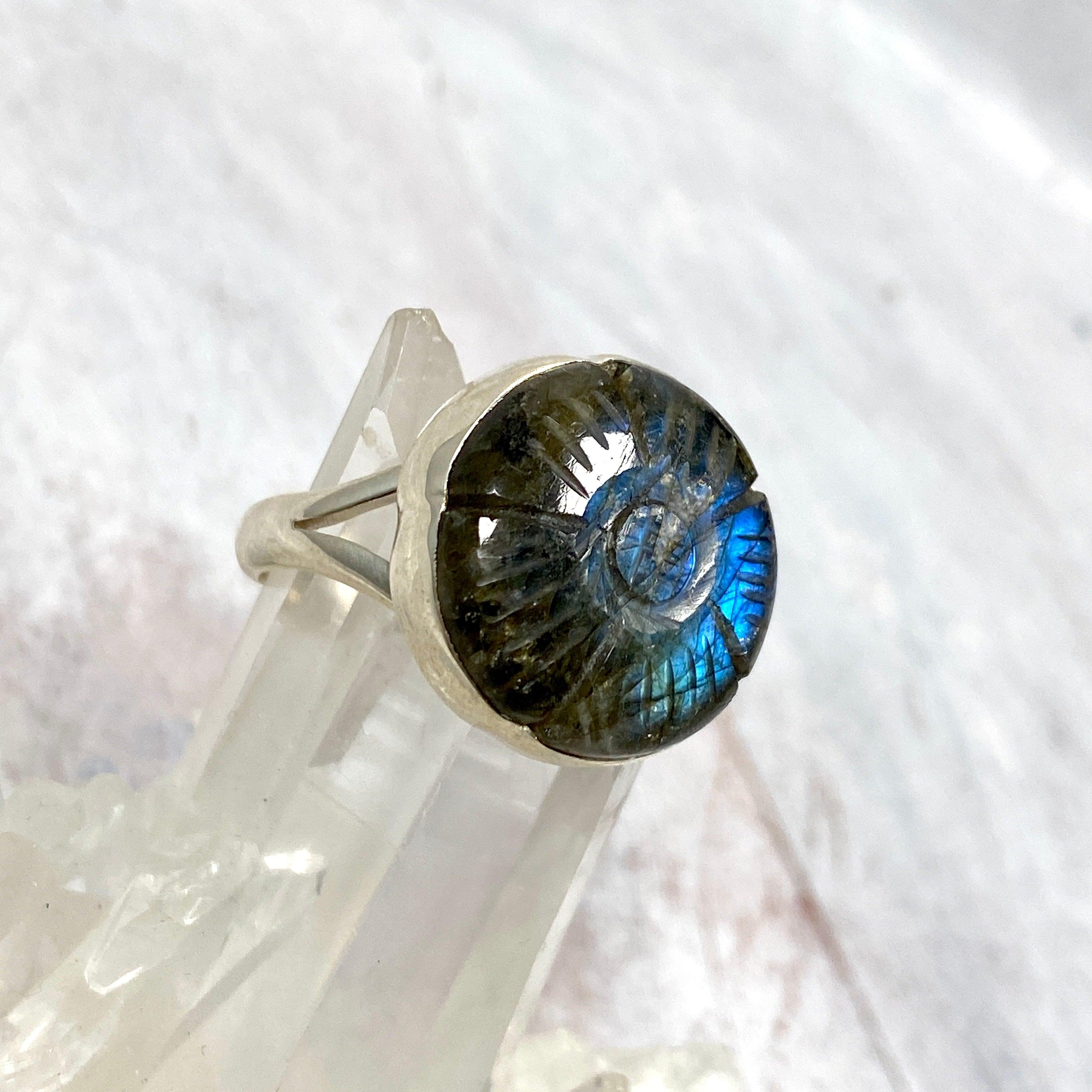 Labradorite Flower Cabochon Ring with Split Band - Sterling Silver Gemstone Jewelry for Women - Perfect for Boho Style, Gift Giving & Special Occasions