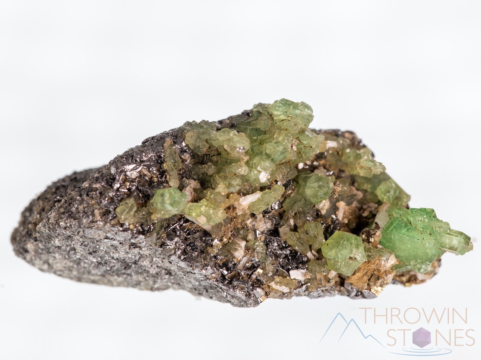 Natural Garnet Raw Crystal Cluster - Healing Stone for Home Decor, Housewarming Gift & Birthstone Jewelry | Perfect for Meditation, Feng Shui & Spiritual Healing