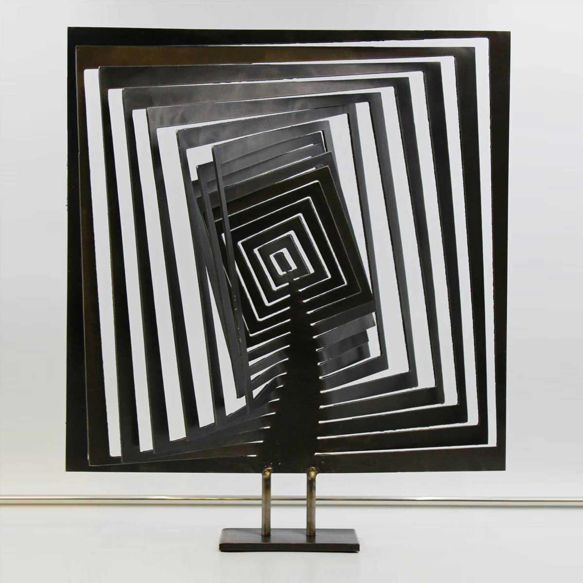 Handmade Steel Fire Cut Sculpture - Modern Metal Wall Art for Home & Office Decor - Perfect for Living Room, Bedroom, or Outdoor Garden Display