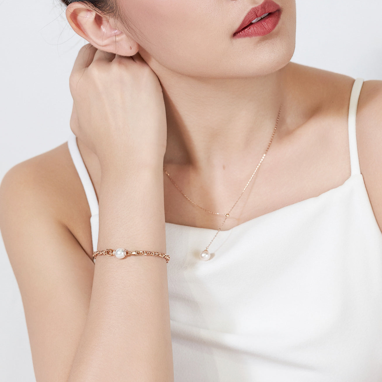18K Gold Freshwater Pearl Bracelet for Women - Elegant Handmade Jewelry Gift for Birthday, Anniversary & Special Occasions