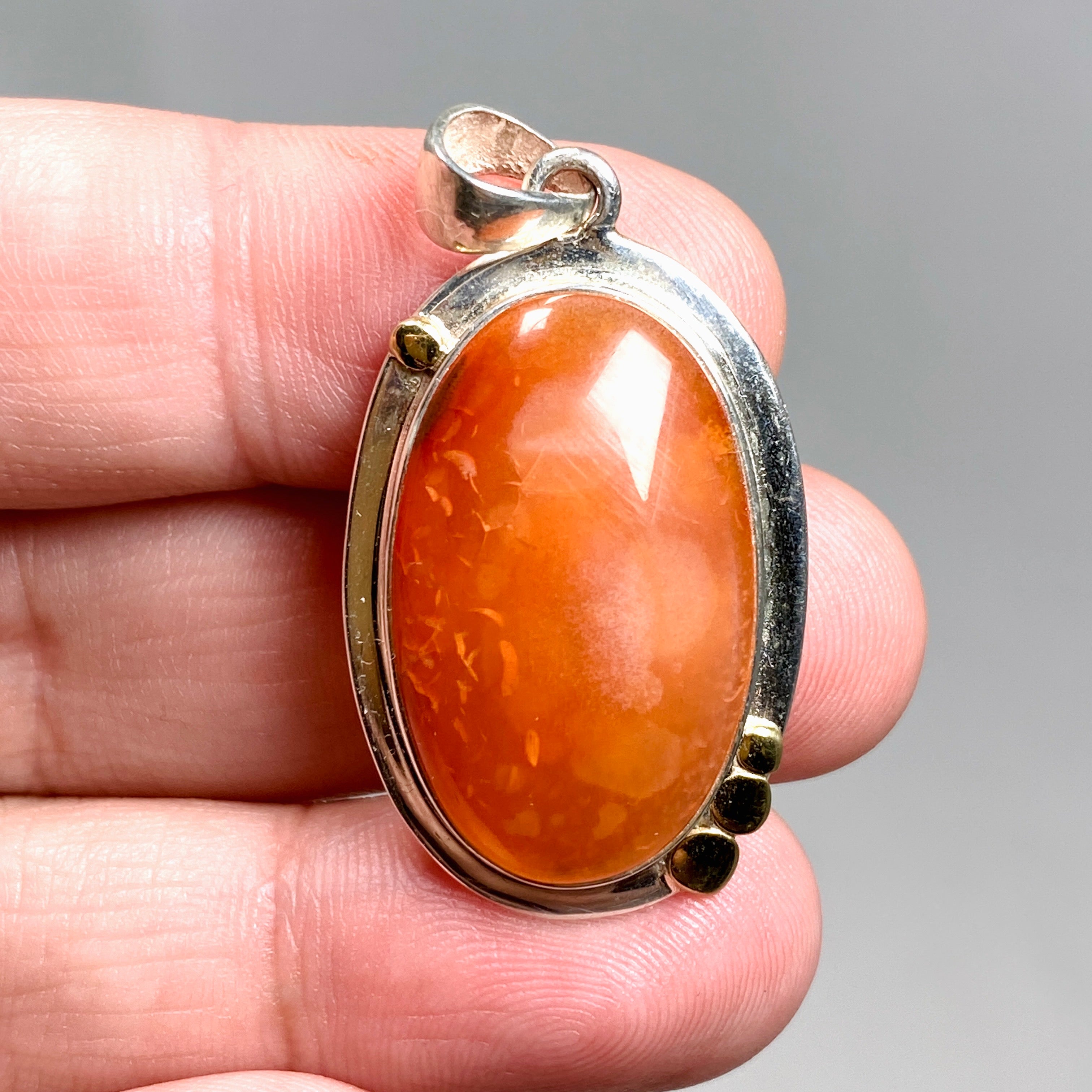 Natural Carnelian Oval Pendant with Brass Decorative Setting - Handmade Gemstone Jewelry for Women - Perfect for Everyday Wear, Gift Giving & Spiritual Healing