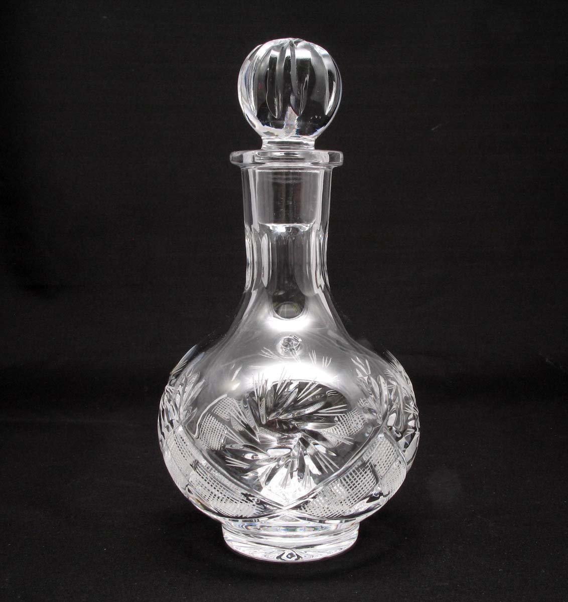 Premium Russian Cut Crystal Vodka Set - 12 Oz Carafe Decanter & 6 Crystal Shot Glasses (35ml/1.2oz) | Elegant Barware for Home Entertaining, Parties & Gift Giving