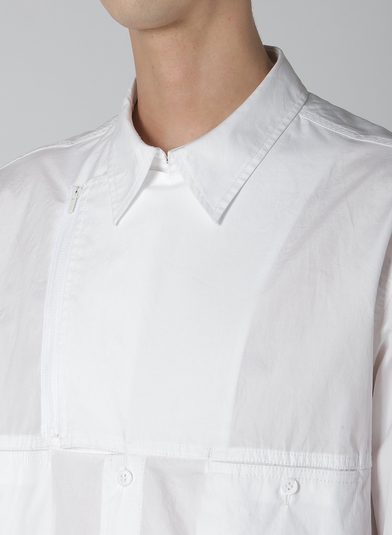 Stylish Broad Chain Stitch Blouse with Zipper - Trendy Women's Fashion Top for Casual Outings & Office Wear