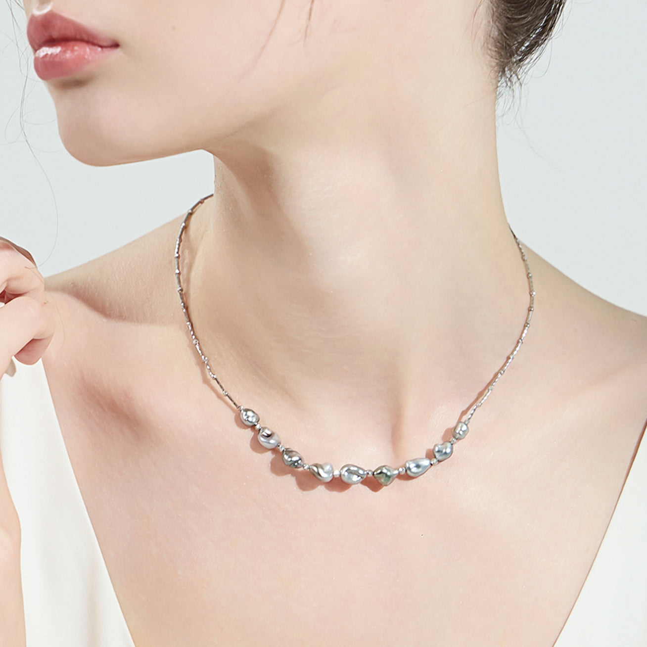 18K Solid Gold Tahitian Keshi Pearl Necklace - Luxury Handmade Jewelry for Women - Perfect for Weddings, Anniversaries & Special Occasions