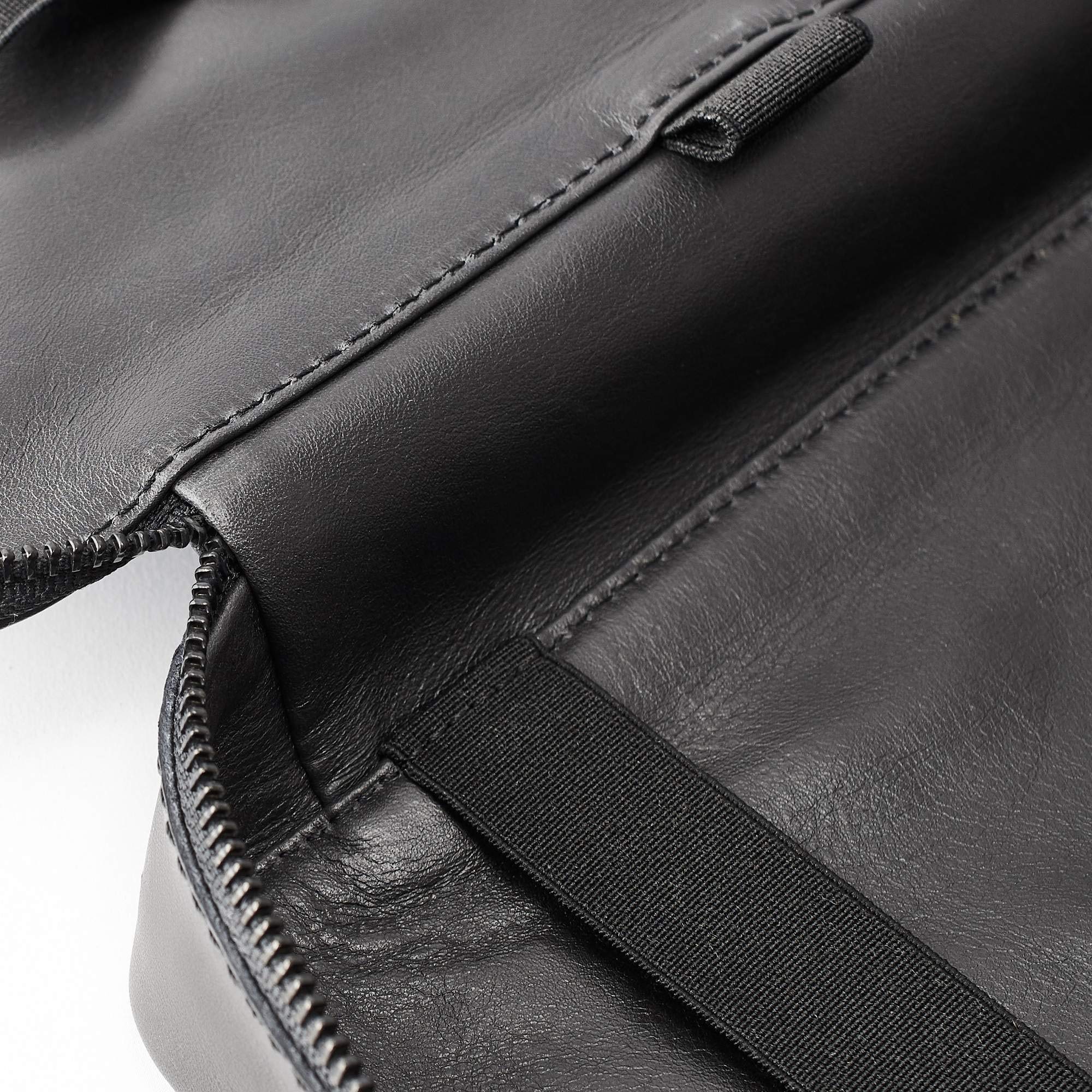 Premium Leather Tech Organizer for Men - Travel iPad Case with Cable Storage | Gadget Bag for Electronics Accessories | Perfect for Business Trips & Daily Commute