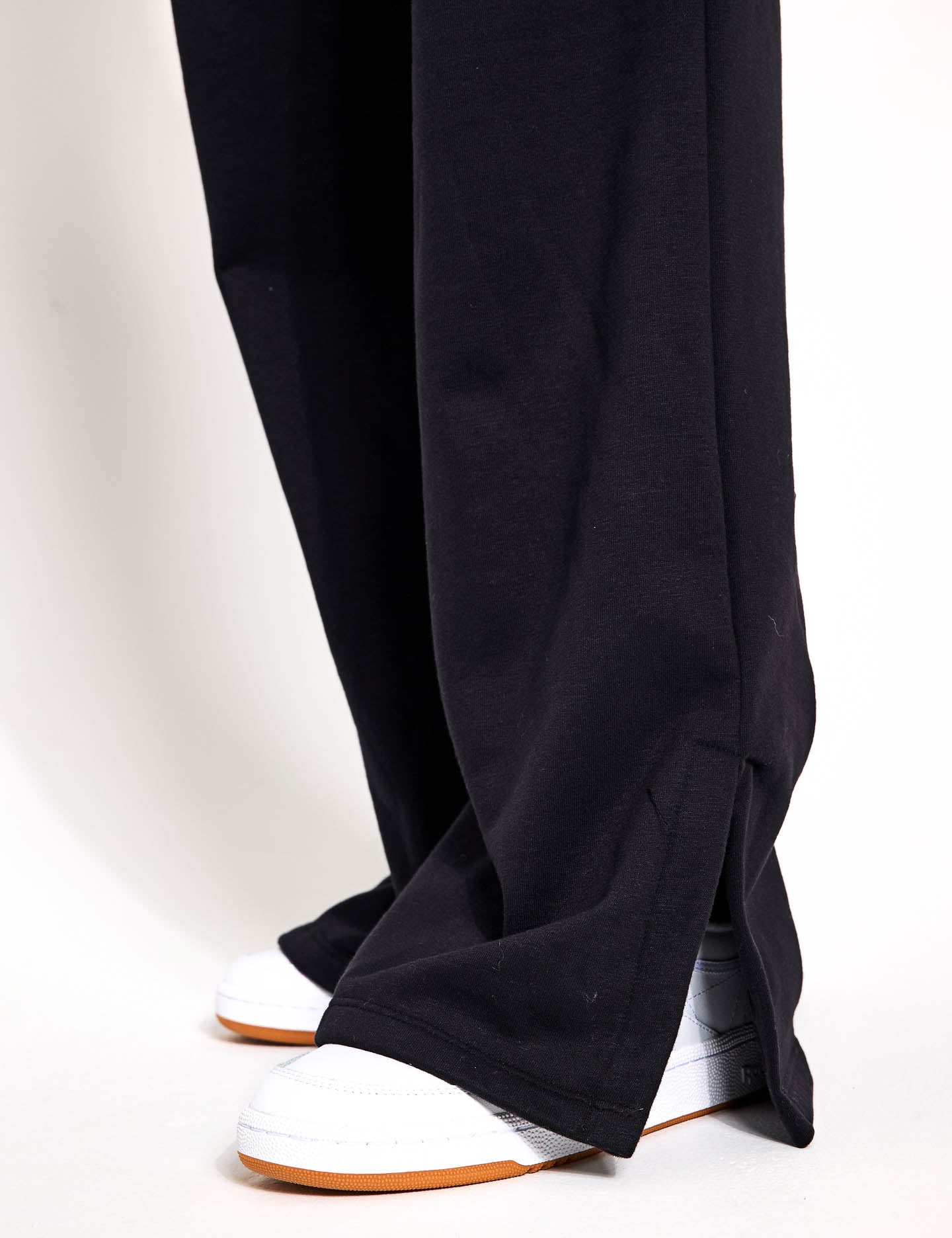 On The Go Pant - Black | Comfortable & Stylish Travel Pants for Women | Perfect for Commuting, Work & Outdoor Adventures