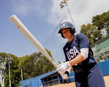 Easton Ghost Unlimited 8 Fastpitch Softball Bat - EFP5GHUL8 | USSSA & USA Approved | Lightweight & Balanced for Power Hitters | Perfect for Fastpitch Tournaments & Training