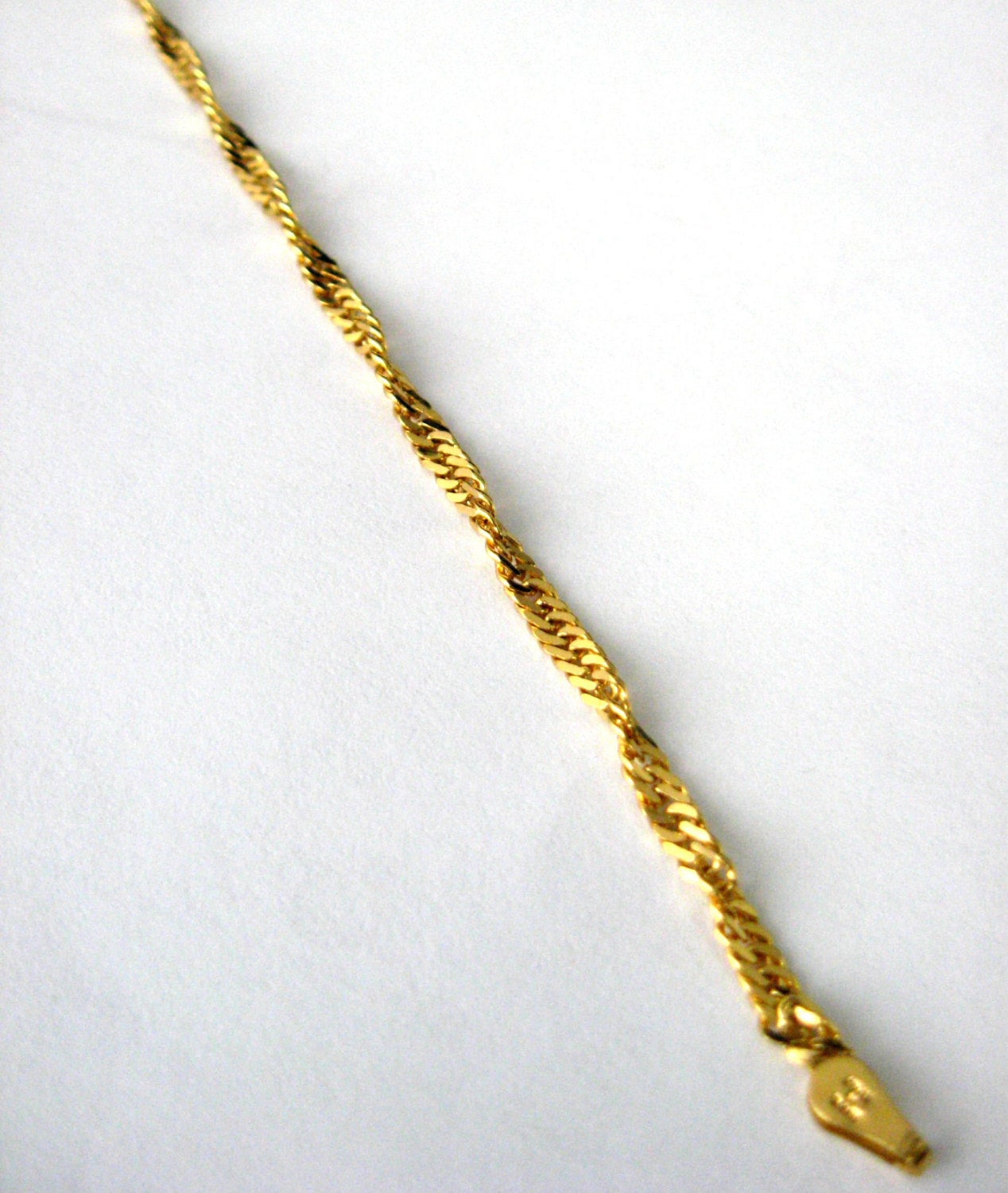 Vintage 1980s Italian Sterling Silver Bracelet with 14K Gold Vermeil Braided Chain - Elegant Jewelry for Women, Perfect Gift for Anniversary, Birthday & Special Occasions
