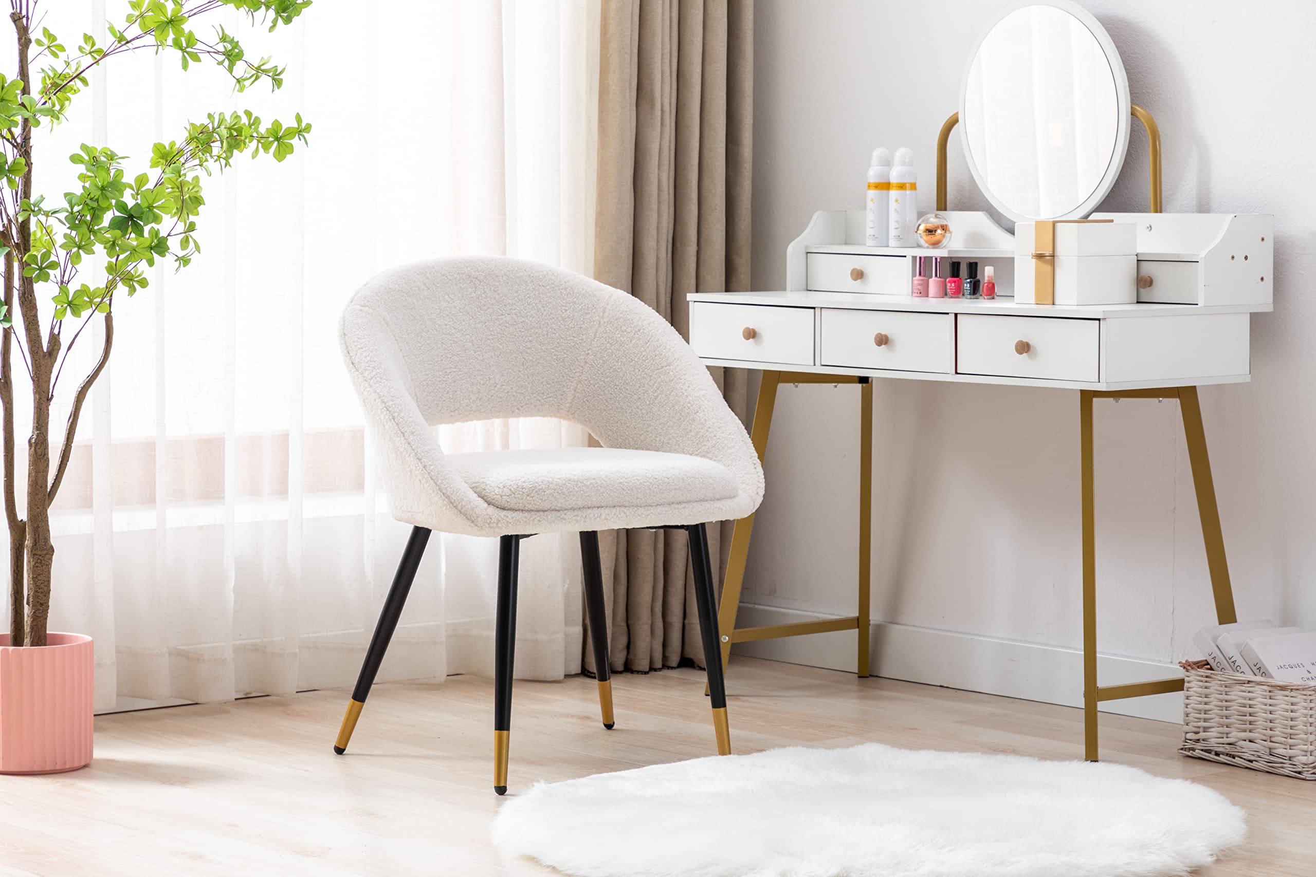 Goujxcy White Faux Fur Upholstered Office Chair - Modern Armchair for Desk, Dining & Living Room - Comfortable Vanity Chair with Sturdy Metal Legs (Perfect for Home Office, Study Room & Lounge Areas)