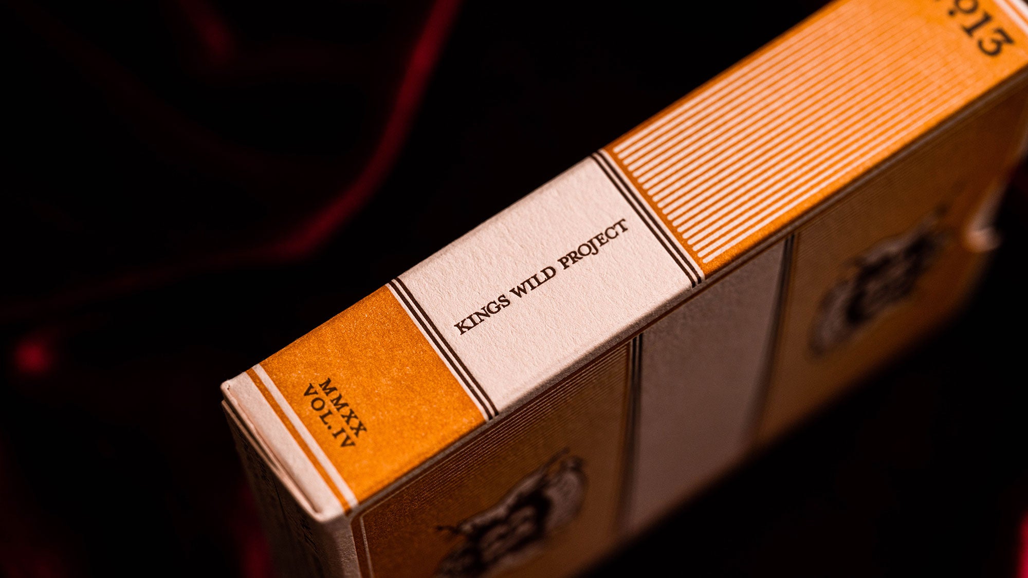 Premium Luxury Playing Cards - Table Players Vol. 04 - Elegant Deck for Poker, Blackjack & Card Magic - Perfect for Casino Nights, Game Parties & Collectors