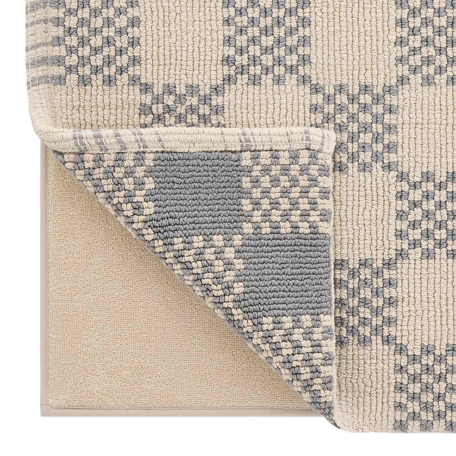 Soft Non-Slip Bathroom Rug with Checkered Pattern - Absorbent, Quick-Dry, Machine Washable for Bathroom, Shower, and Vanity Areas