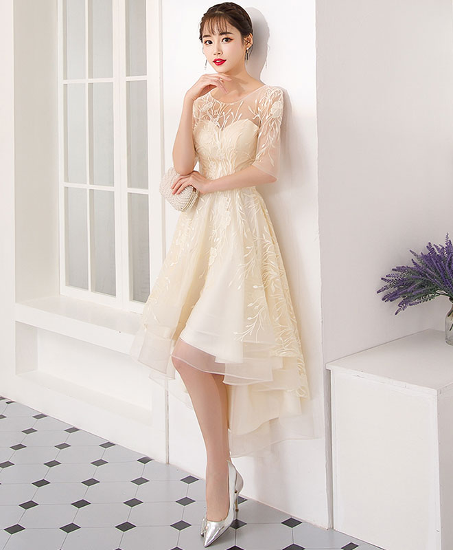 Elegant Champagne Tulle Lace Short Prom Dress for Homecoming - Perfect for Parties, Dances & Special Occasions