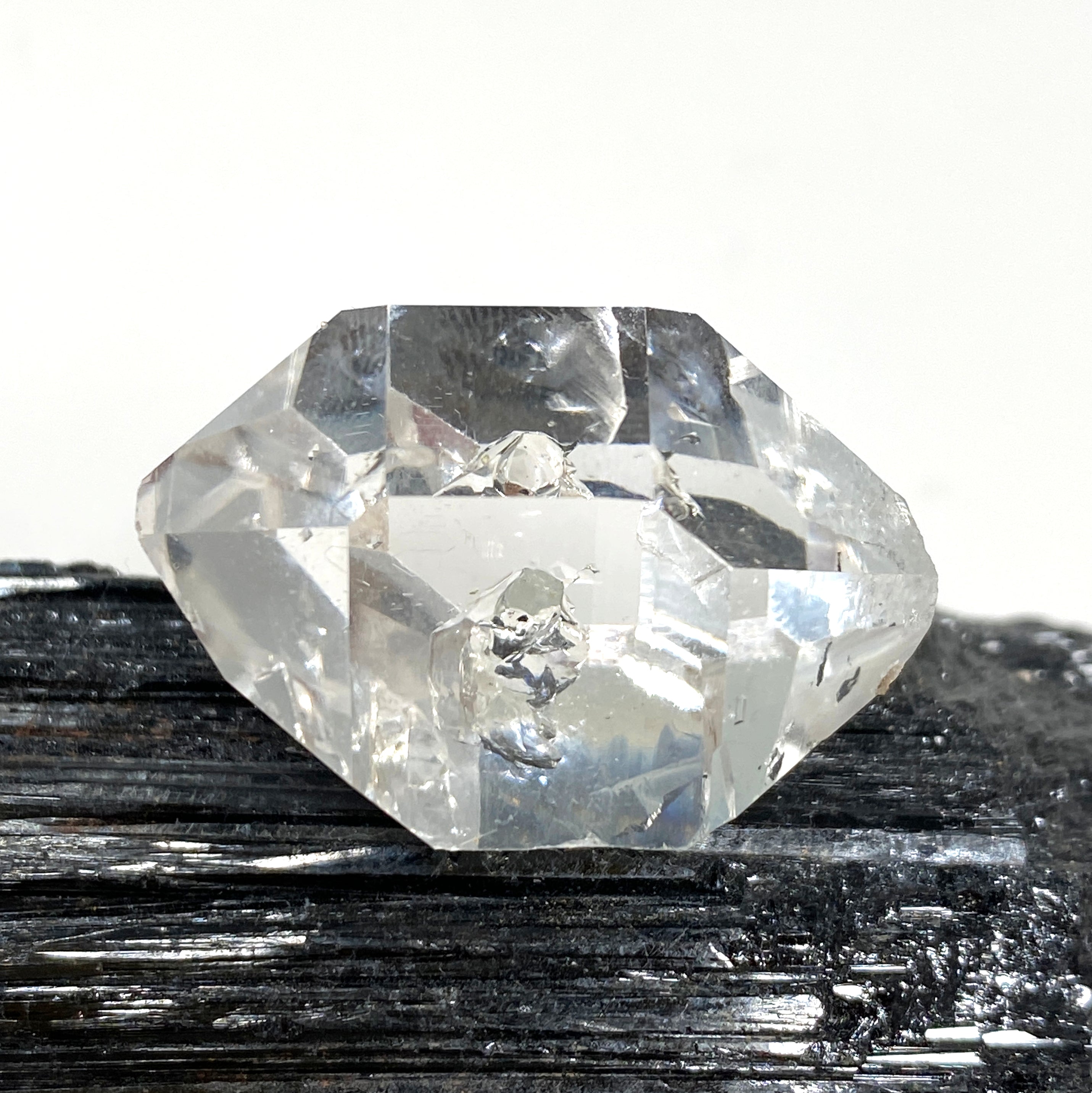 Natural Herkimer Diamond Quartz Crystal - 12.09g, 30x17x16mm, A+ Grade (HDQ-01) - Healing Stone for Meditation, Jewelry Making & Energy Work