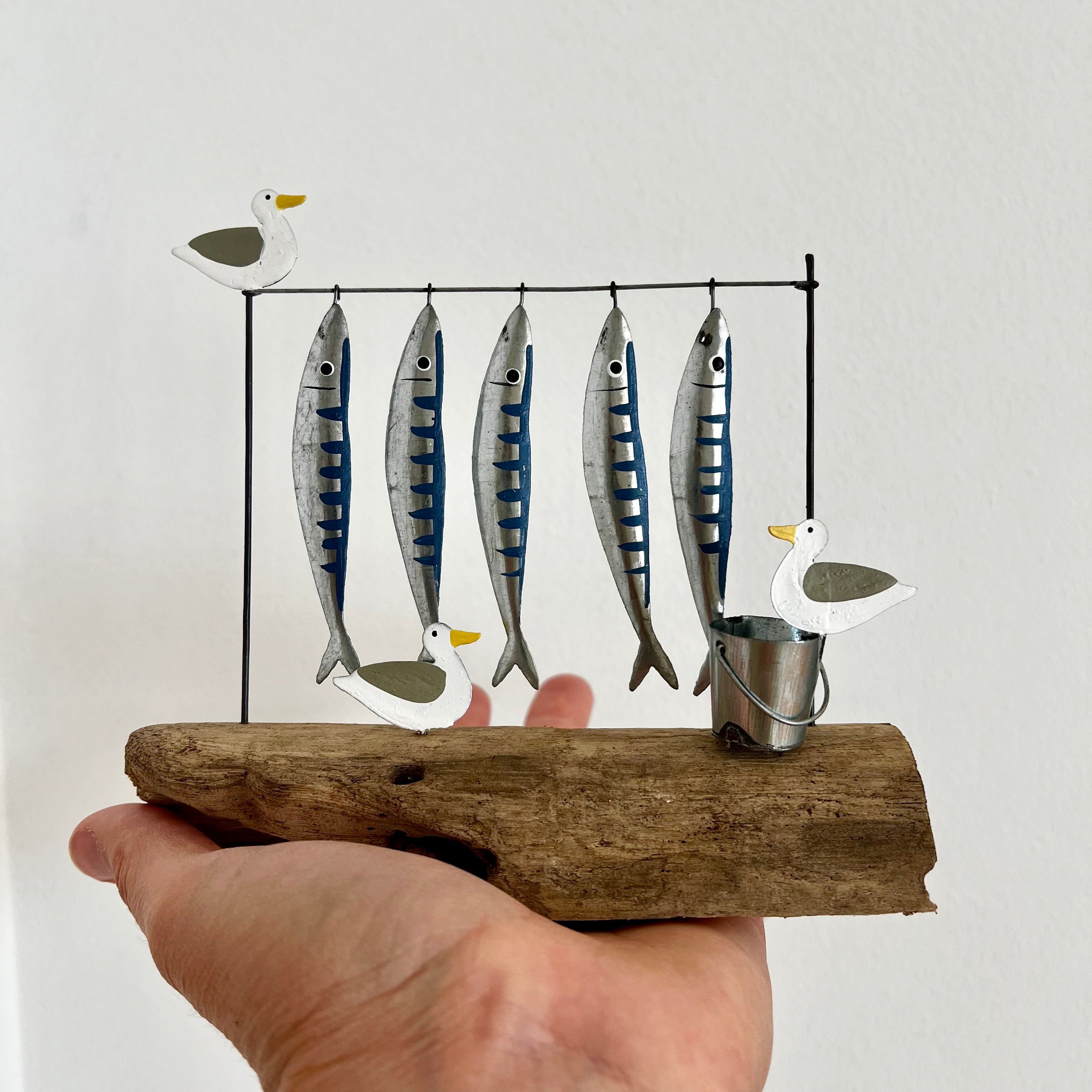 Fresh Wild Caught Mackerel Fish for Sale Online - Premium Quality Seafood for Grilling, Baking & Sushi Making