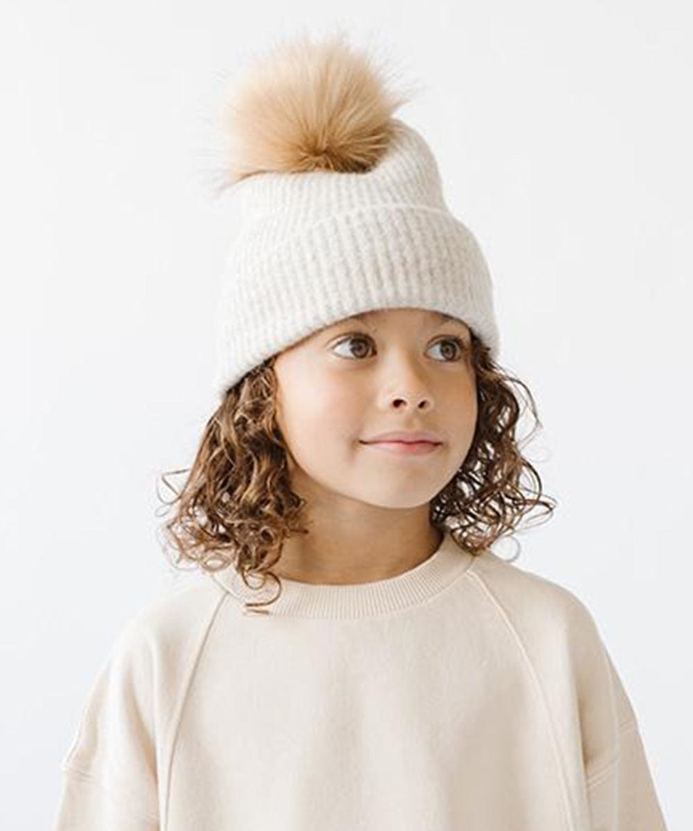 Milo Kids Pom Beanie - Soft Winter Hat for Boys & Girls - Warm Knit Beanie with Faux Fur Pom Pom - Perfect for Snow Play, Outdoor Activities & Cold Weather Fashion