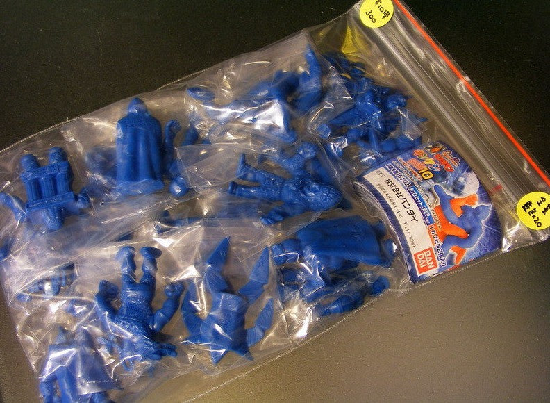 Bandai Gashapon Kinnikuman Part 10 Color Blue Ver 20 Action Figure Set - Perfect for Anime Collectors, Display & Gift Giving