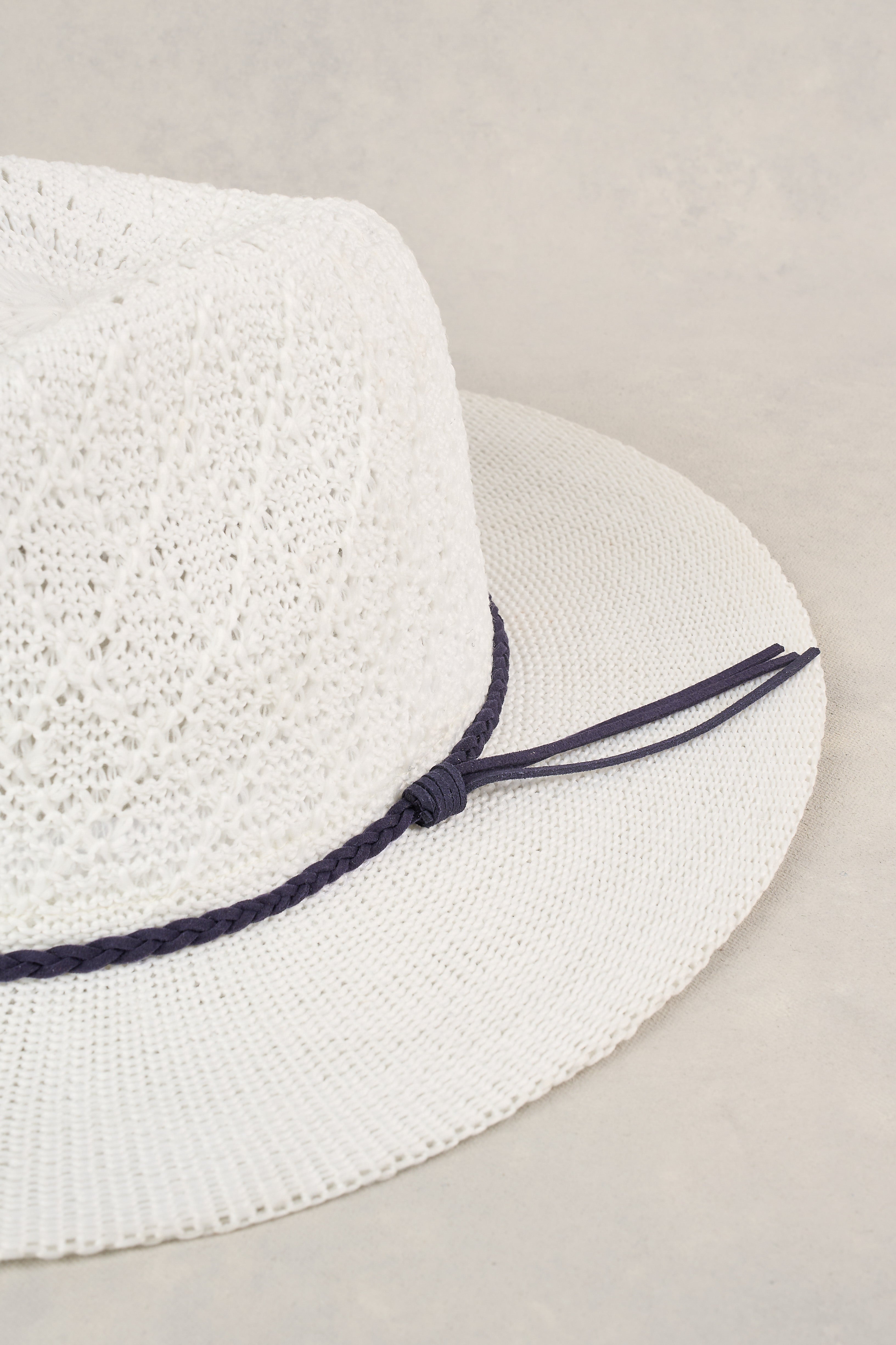 Serge Packable Fedora Hat for Men & Women - Lightweight Travel Hat, Foldable Sun Hat - White | Perfect for Beach, Hiking, and Outdoor Adventures