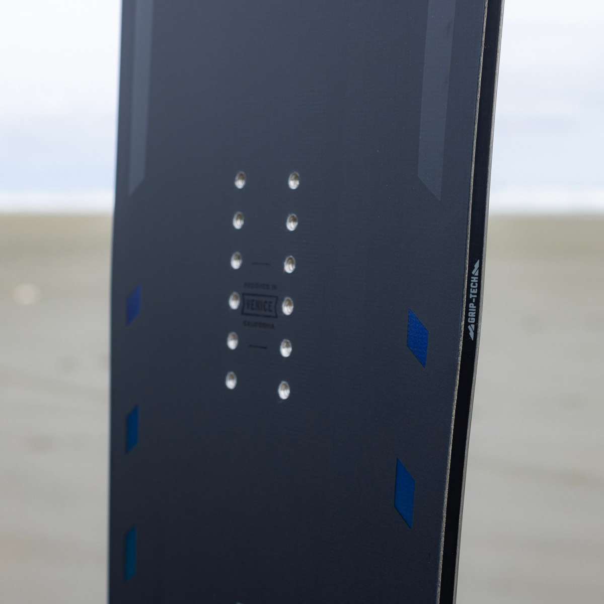 2024 Arbor Formula Rocker Snowboard - All-Mountain Freestyle Board for Men & Women | Perfect for Powder, Park & Pipe Riding