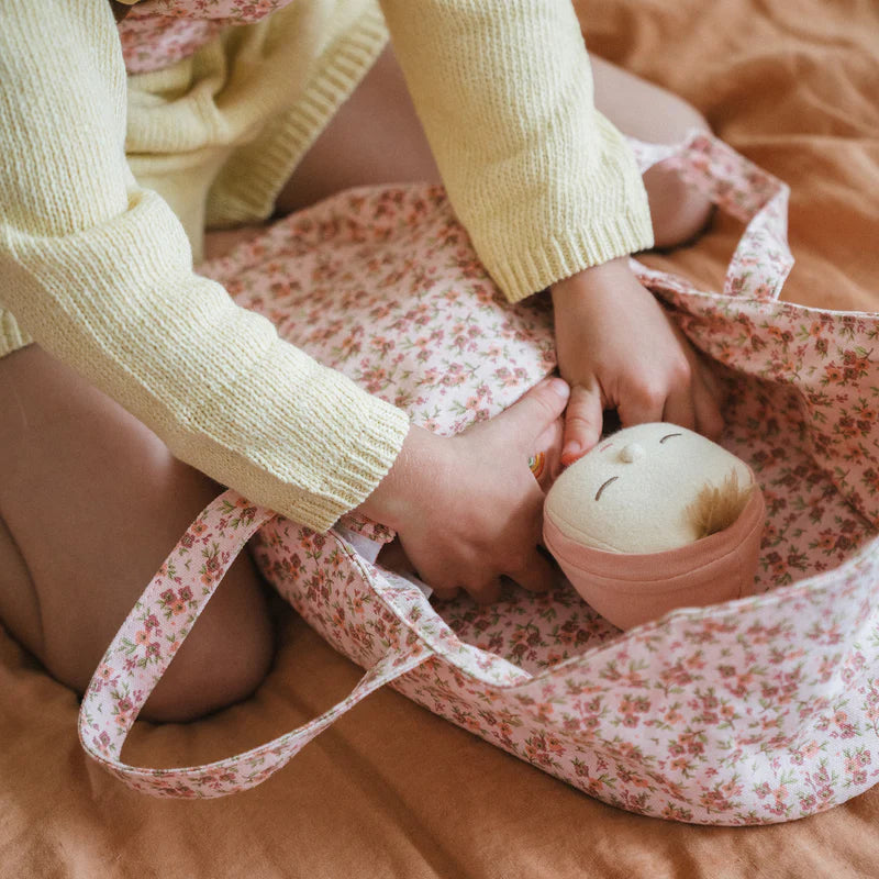 Dinkum Dolls Baby Carry Cot Meadow - Portable Infant Bassinet for Newborns & Toddlers - Perfect for Travel, Napping & Outdoor Adventures