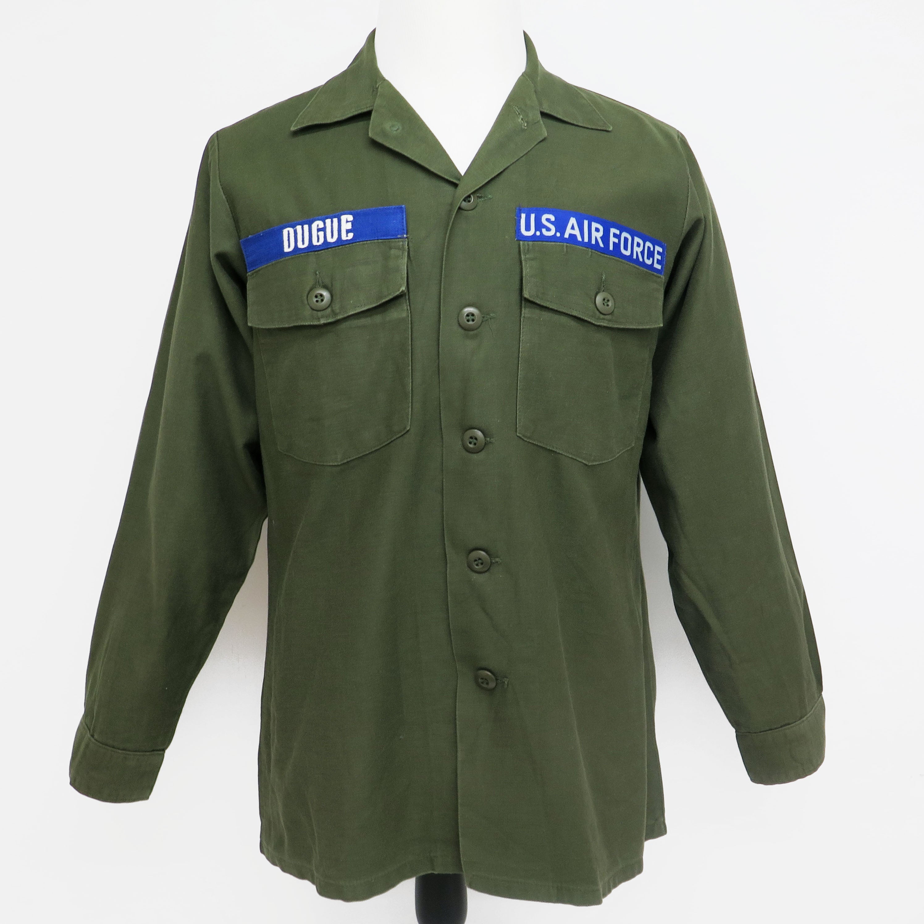 Vintage US Air Force Utility Shirt P64 1976 - 15.5x33 Military Surplus Shirt for Men | Authentic Retro Military Apparel for Collectors & Costume Enthusiasts