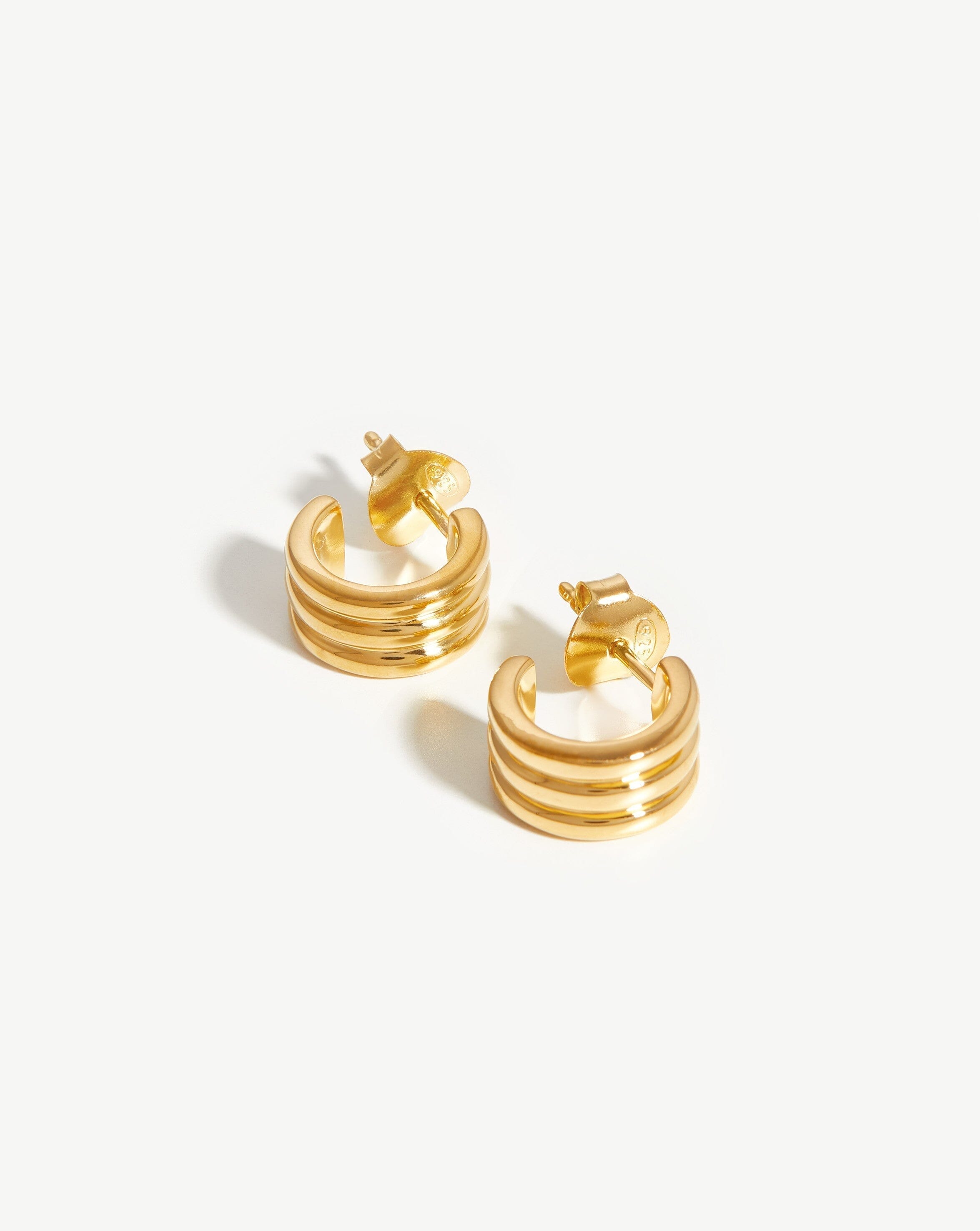 Vintage Mini Hoop Earrings for Women - Classic Small Gold Hoops - Perfect for Everyday Wear, Parties & Gifts