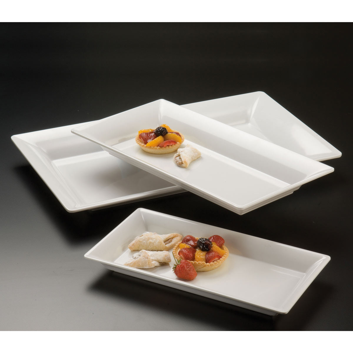 American Metalcraft MEL21 Rectangular White Melamine Platter, 21 x 13 Inches - Durable Serving Tray for Buffets, Parties, and Catering Events