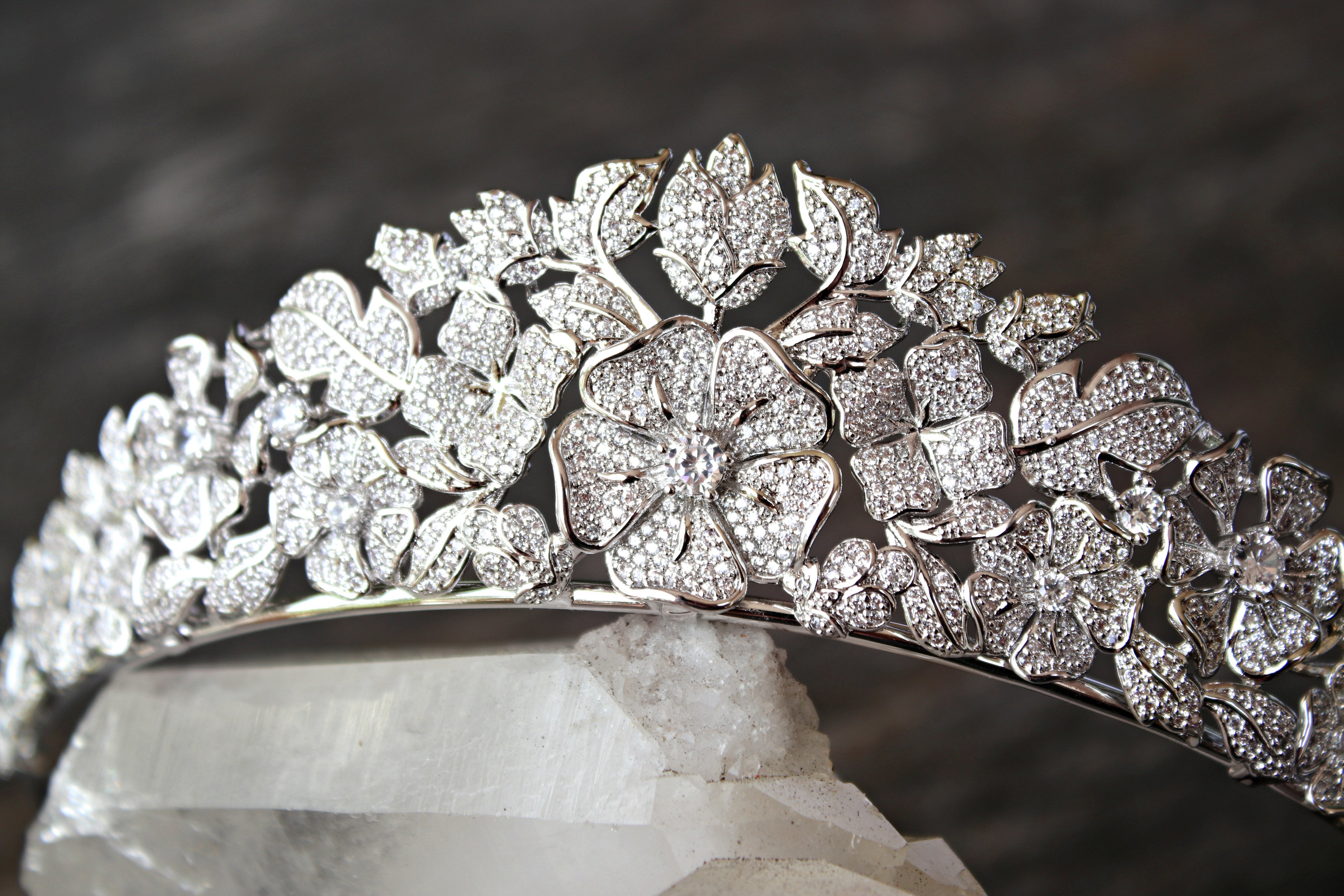 ELLINA Simulated Diamond Bridal Tiara - Elegant Wedding Crown for Bride, Princess, Prom & Special Occasions