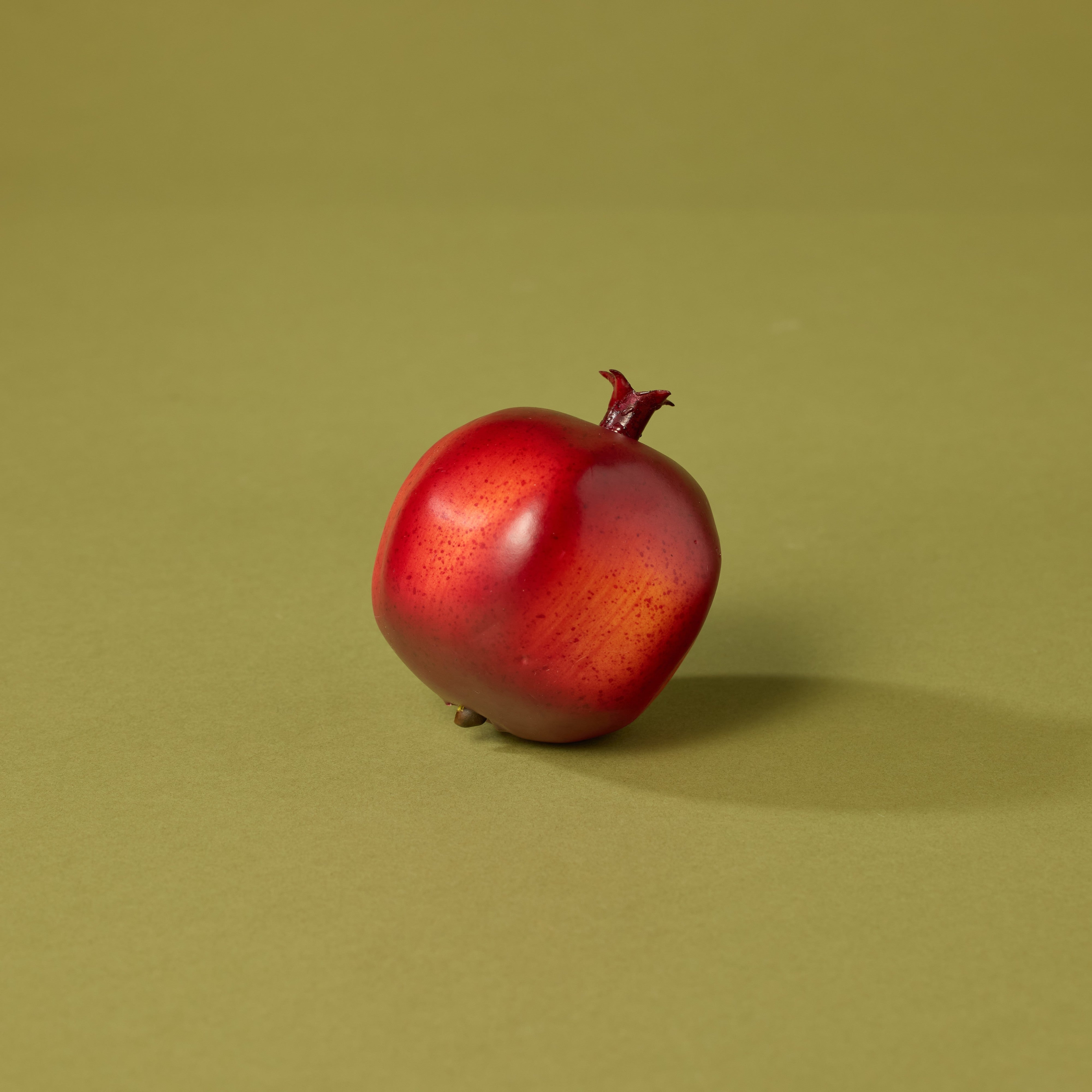 Artificial Pomegranate Decor - 8cm Realistic Fake Fruit for Home, Wedding, and Party Decoration | Perfect for Centerpieces, Tablescapes, and DIY Crafts